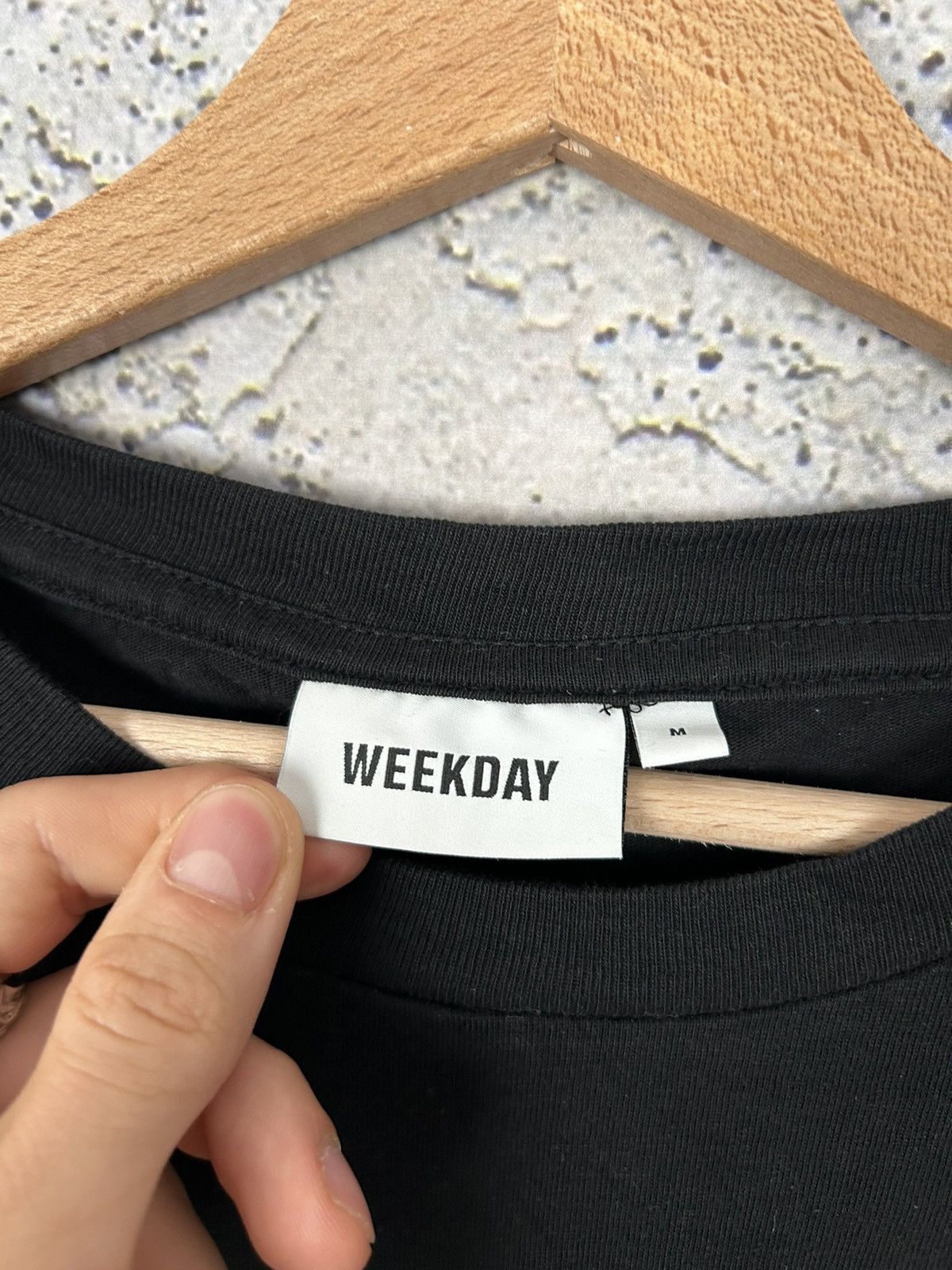 Weekday Weekday Aliens Graphic Tee Streetwear UFO Skateboards Size US L / EU 52-54 / 3 - 4 Thumbnail
