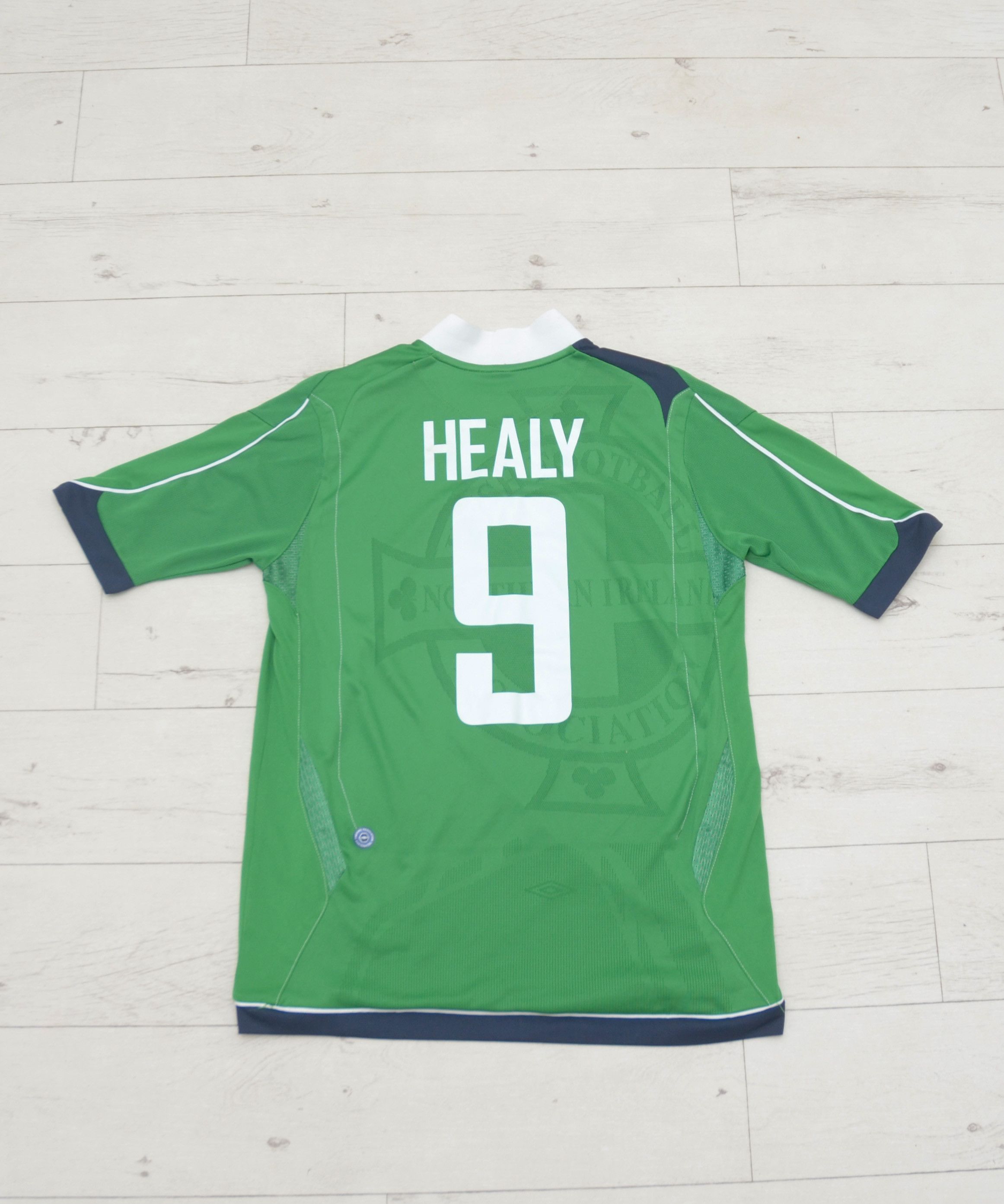 Adidas × Vintage Northern Ireland 2006 #9 Healy football shirt jersey Y2K Size US S / EU 44-46 / 1 - 1 Thumbnail