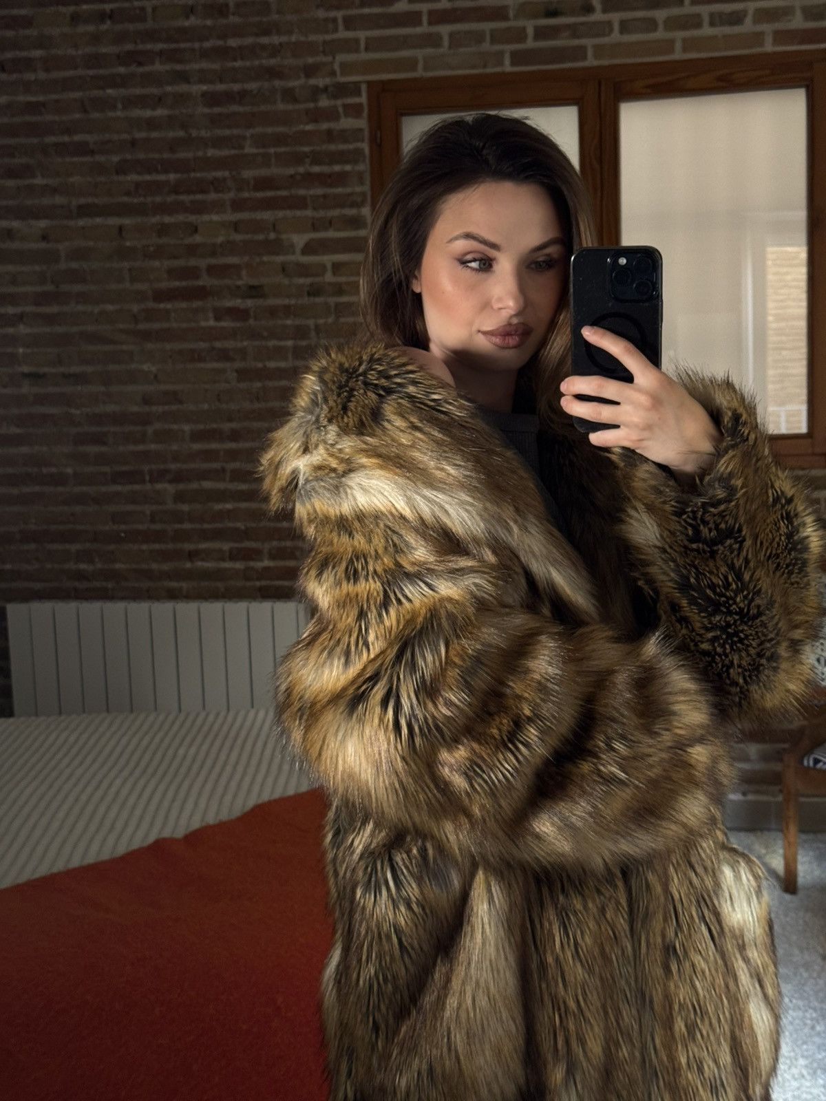 Frankie Shop The Frankie Shop Rella Faux Fur Coat Camel Size S / US 4 / IT 40 - 3 Thumbnail