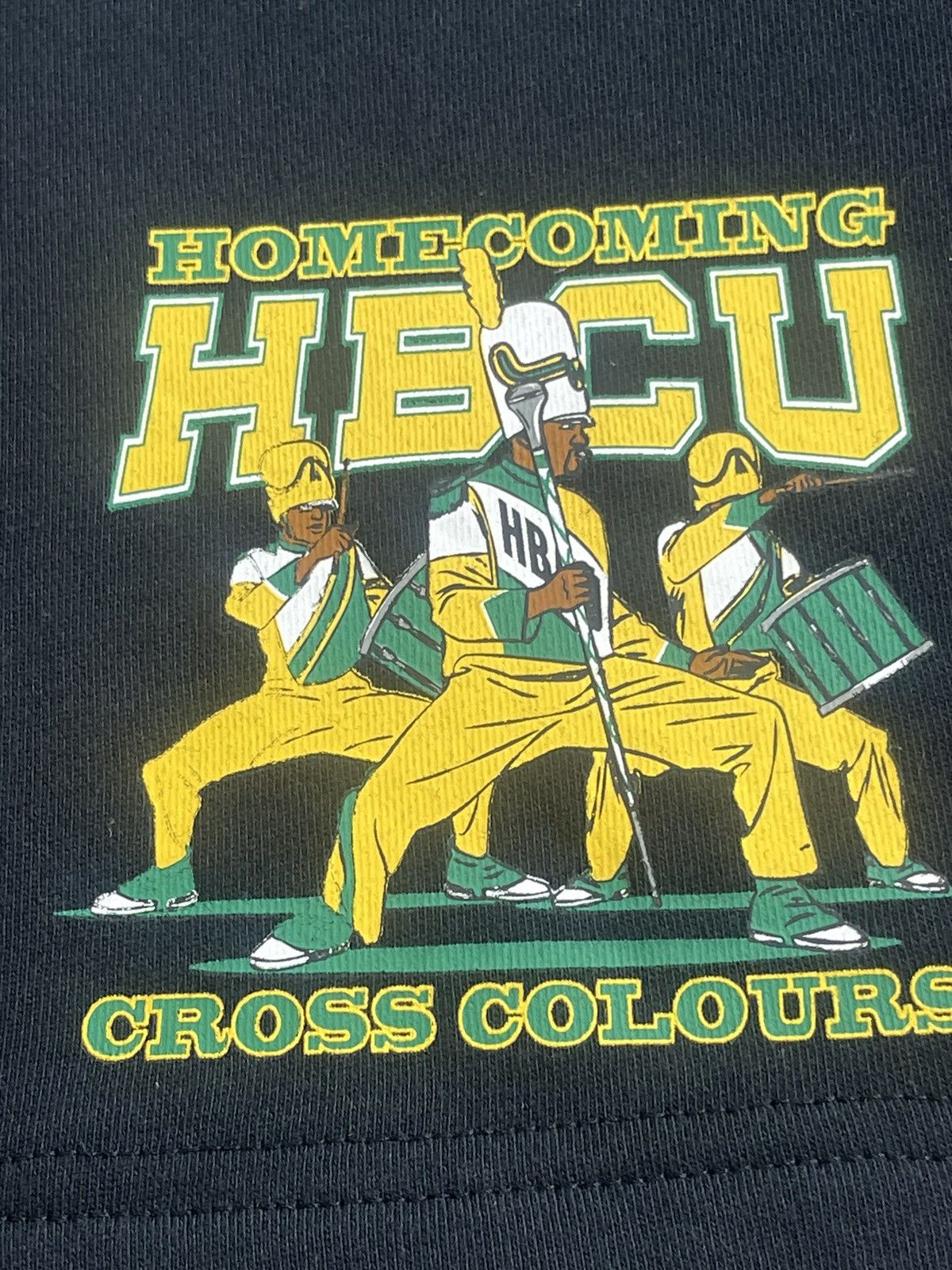 Cross Colours Cross Colours HBCU Homecoming Shorts - Size 2X Size US 40 / EU 56 - 2 Thumbnail
