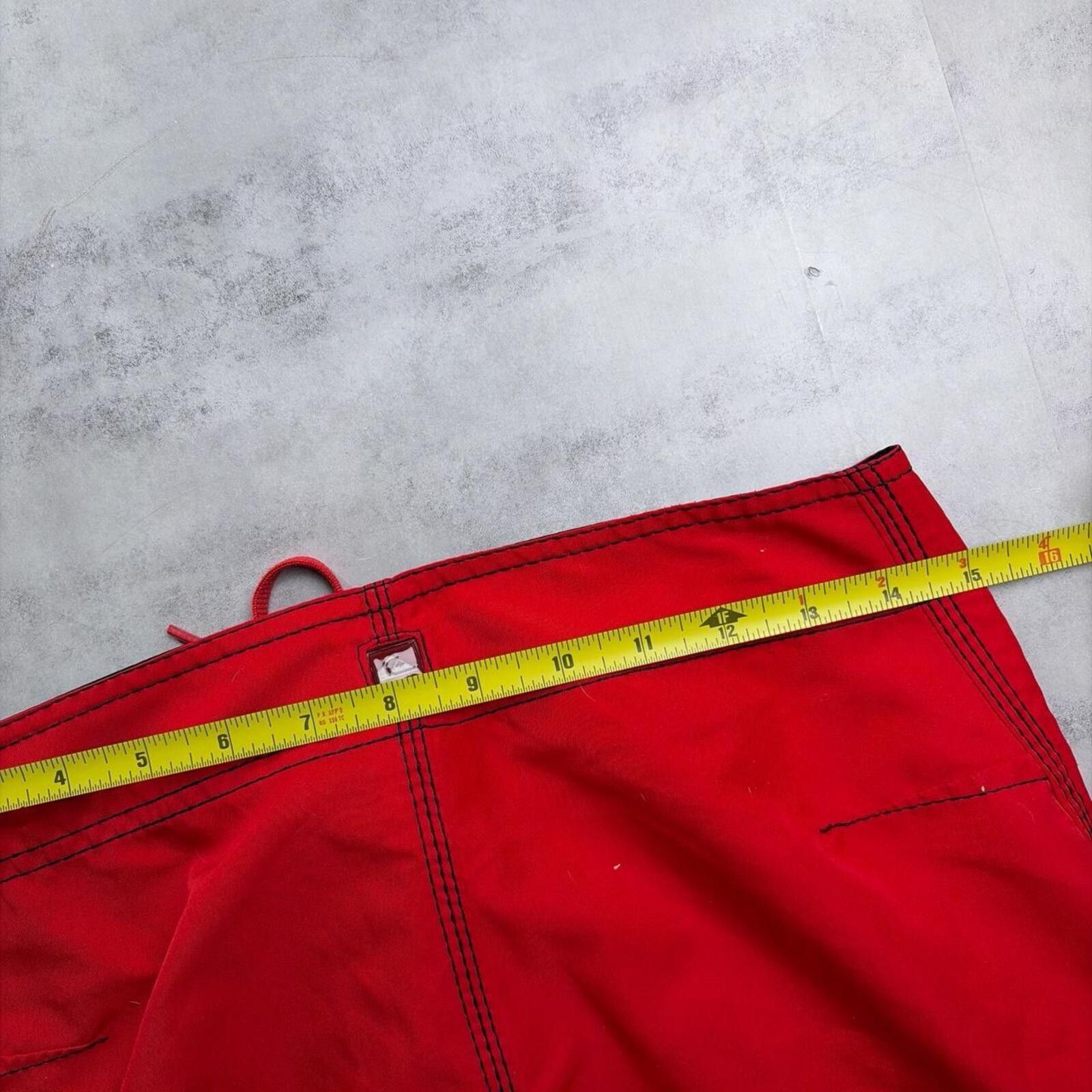 Quiksilver Y2K Red Quiksilver Surf Grunge Baggy Board Shorts Size US 30 / EU 46 - 6 Thumbnail