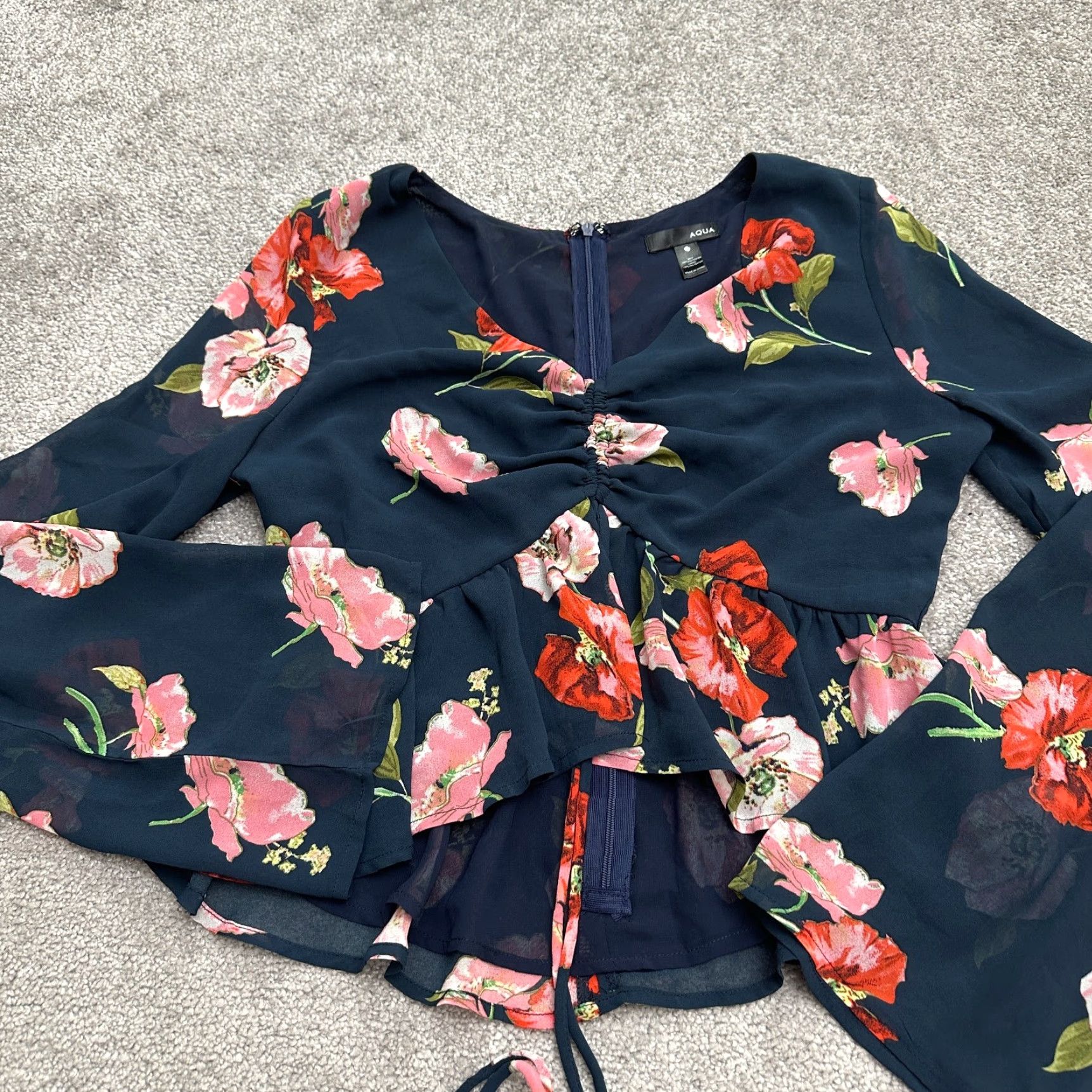 Bloomingdale's Aqua Bloomingdale's Cropped Top Womens S Blue Floral Bell Sleeve Peplum Size S / US 4 / IT 40 - 4 Thumbnail