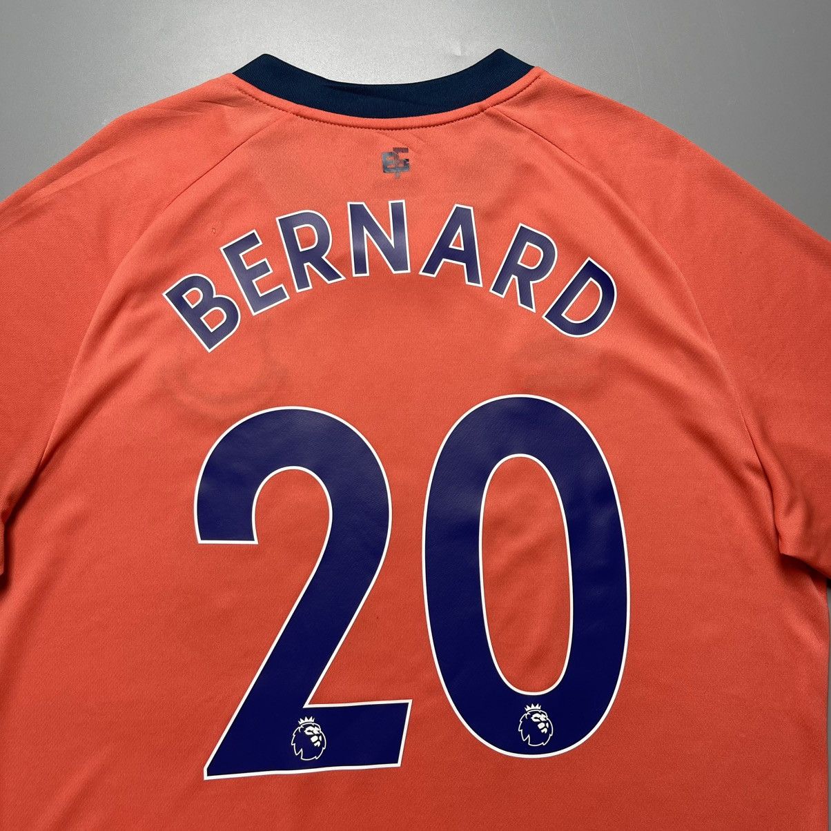 Umbro EVERTON UMBRO 2019/2020 FOOTBALL AWAY JERSEY #20 BERNARD Size US L / EU 52-54 / 3 - 9 Thumbnail