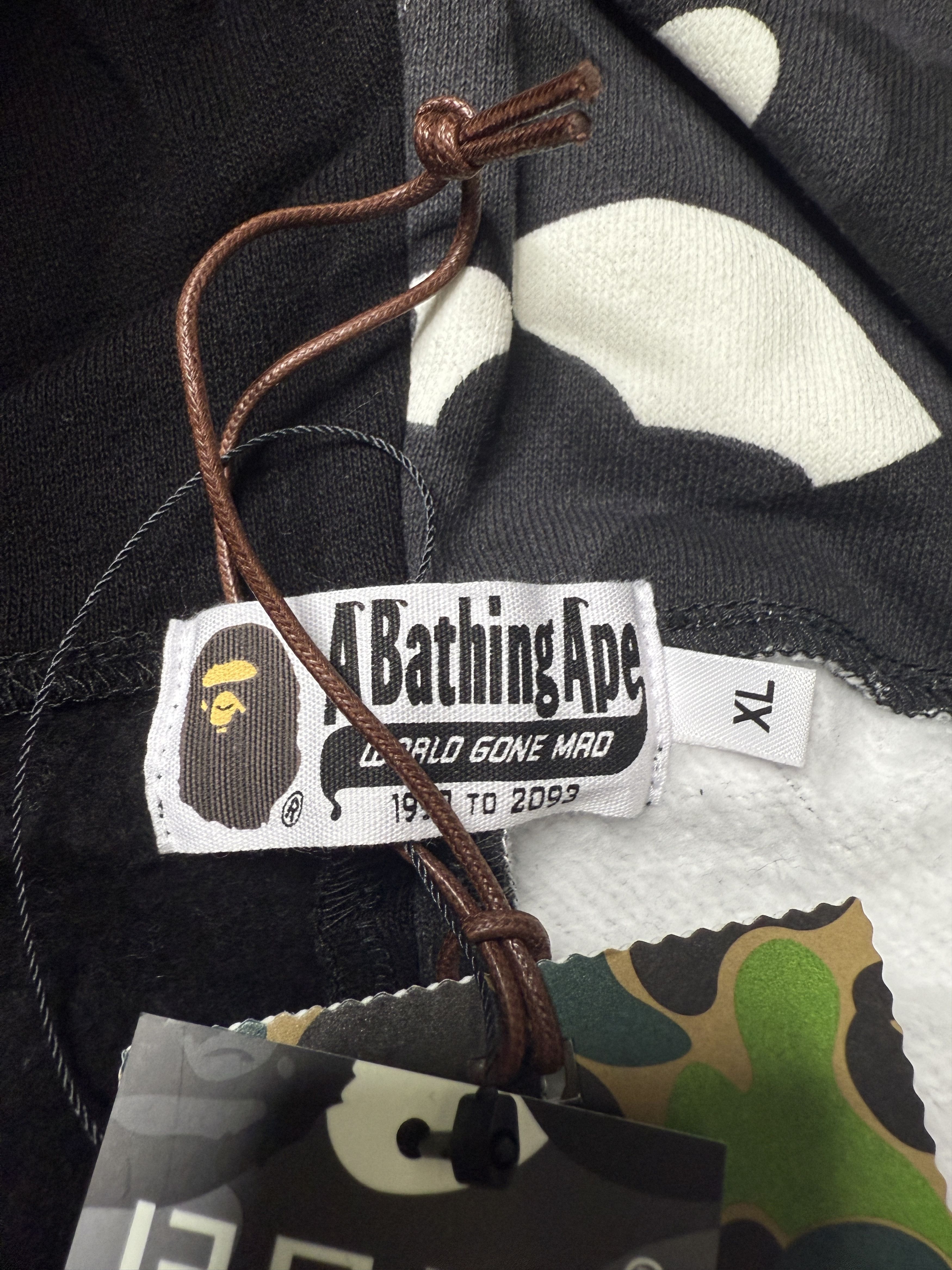 Bape BAPE CITY CAMO TIGER SHARK FULL ZIP HOODIE AW25 Size US XL / EU 56 / 4 - 17 Thumbnail