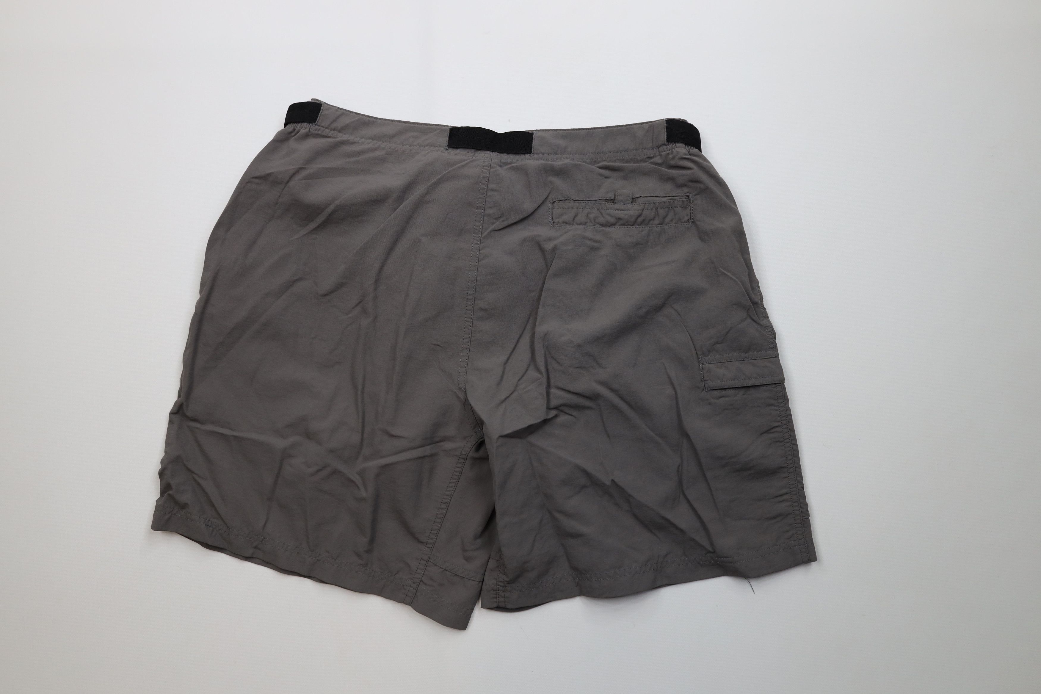 Vintage Vintage 90s Streetwear Above Knee Trekking Cargo Shorts Size US 34 / EU 50 - 9 Thumbnail