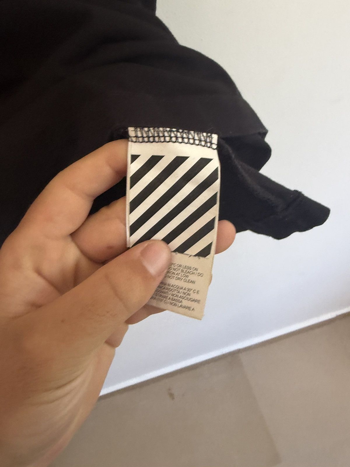 Off-White Off White Small Logo TEE Size US XL / EU 56 / 4 - 7 Thumbnail