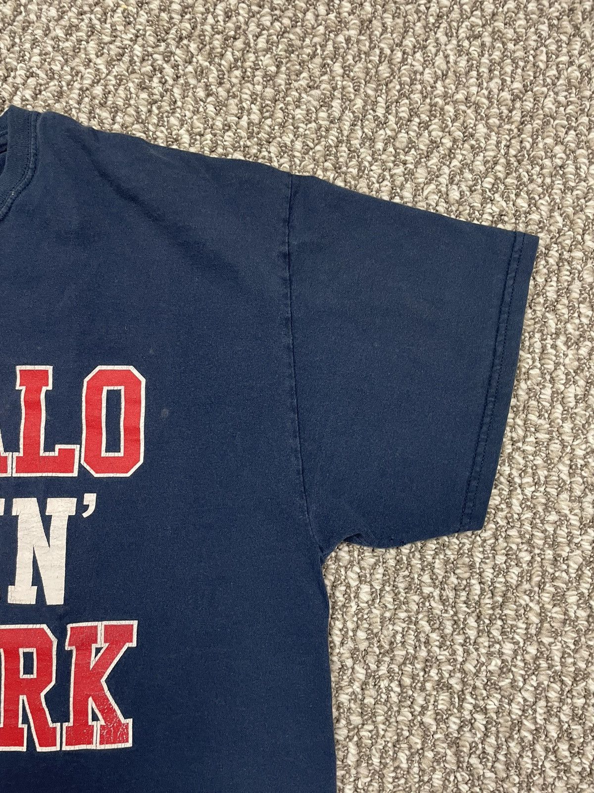 Vintage Vintage Buffalo Fuckin New York Sports Promo Bleed Blue Red Size US XL / EU 56 / 4 - 7 Thumbnail
