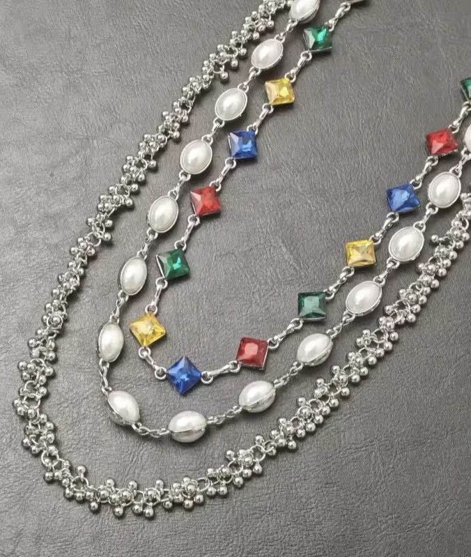 Japanese Brand Rhinestone Three Layers Pearl Keychain Wallet Accessories Size ONE SIZE - 4 Thumbnail