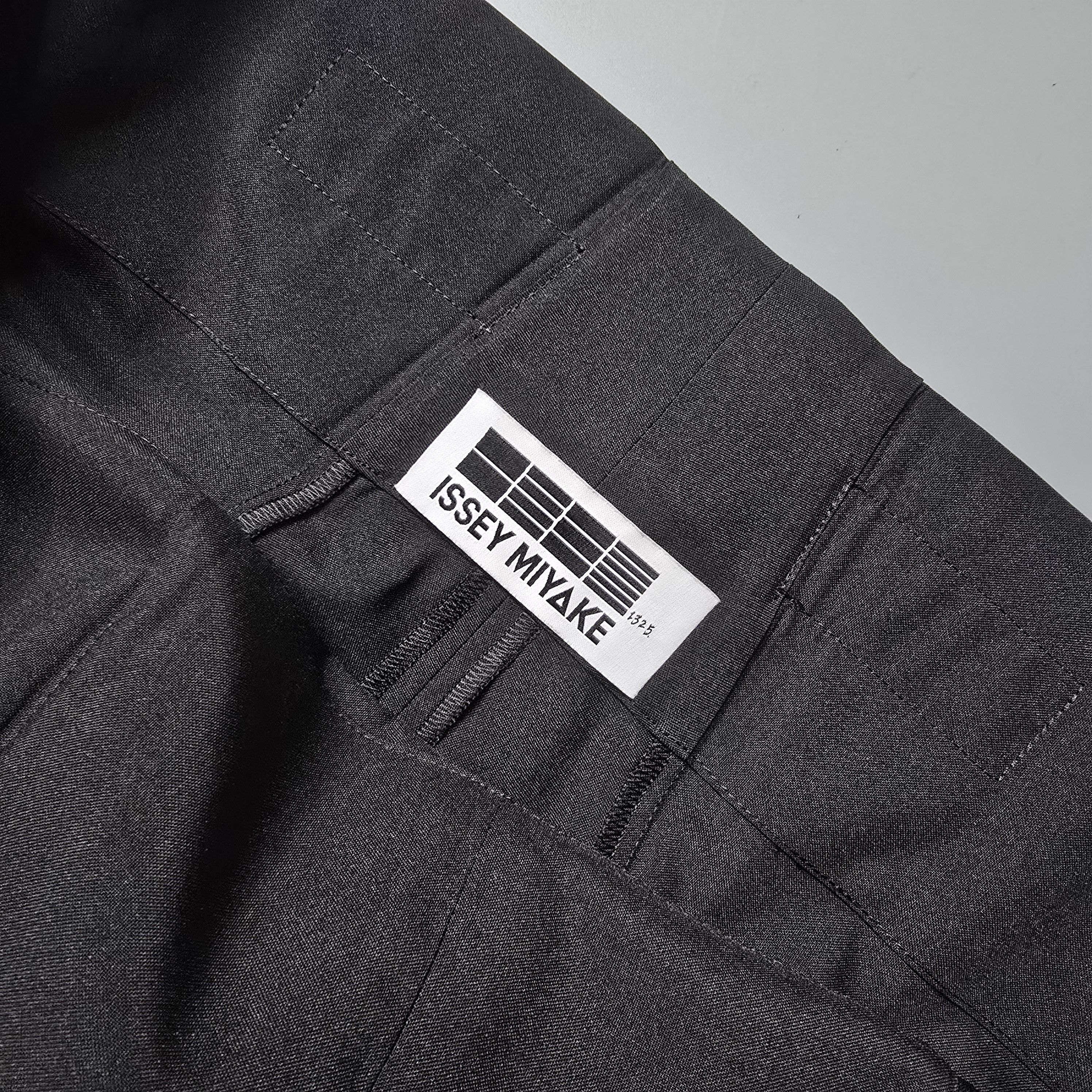Issey Miyake Issey Miyake 132.5 - Origami Trouser Size 30" / US 8 / IT 44 - 7 Thumbnail