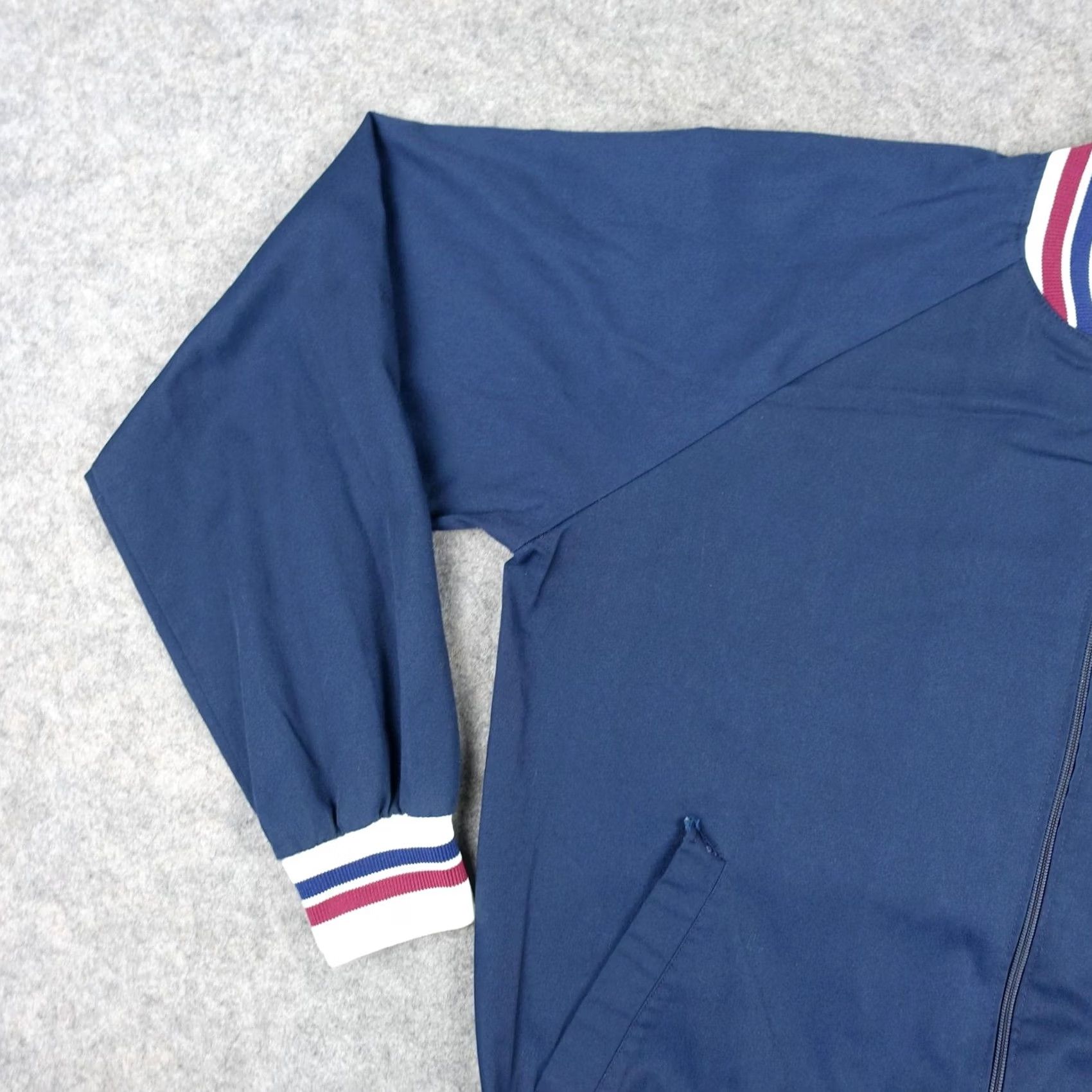 Fred Perry VINTAGE Fred Perry Track Jacket Mens Large Blue Full Zip Bomber Coach Crest 80s Size US L / EU 52-54 / 3 - 7 Thumbnail