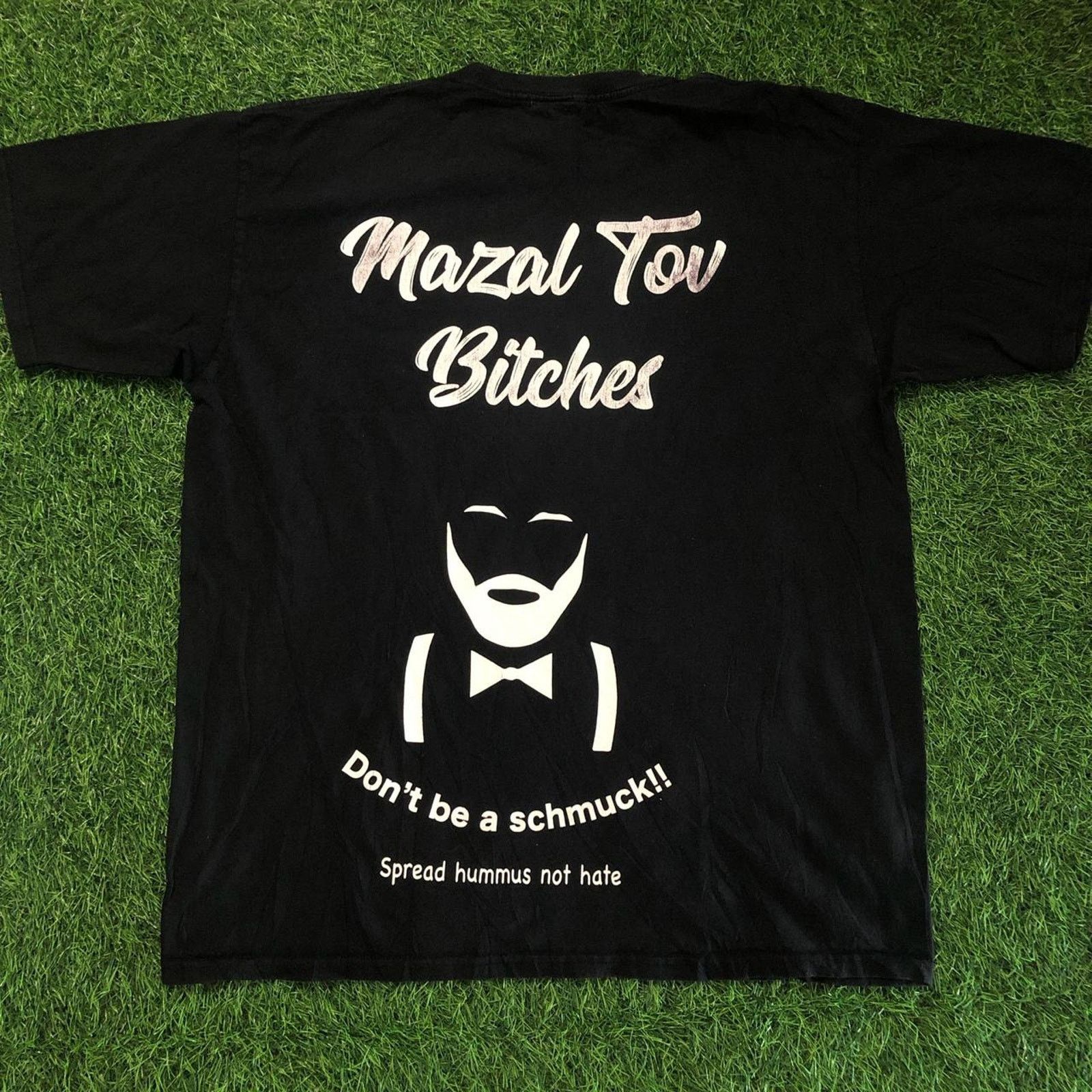 Other ‘Don’t Be a Schmuck, Spread Hummus Not Hate’ Graphic Tee Size US XL / EU 56 / 4 - 2 Thumbnail