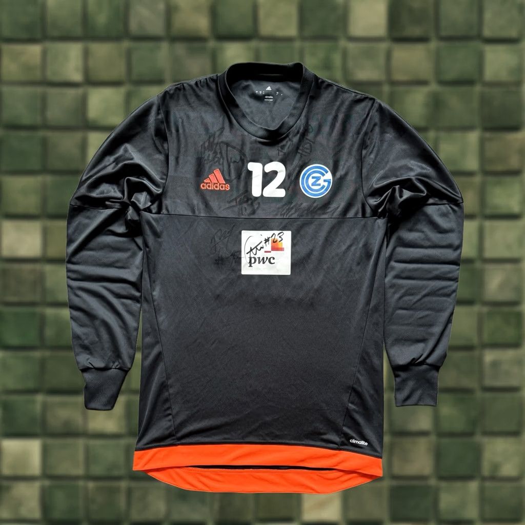 Adidas Adidas Handball Jersey Shirt S Signed Gray Long Sleeve Climalite Grasshoppers Zurich #12 Phillippe Cachin Mens Size US S / EU 44-46 / 1 - 1 Thumbnail