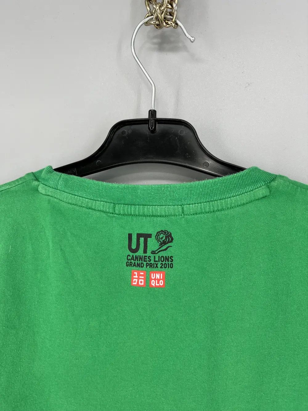 Uniqlo Vintage Mens Uniqlo x Lion Floral Hawai Tee🔥 Streetwear Sty Size US M / EU 48-50 / 2 - 10 Thumbnail