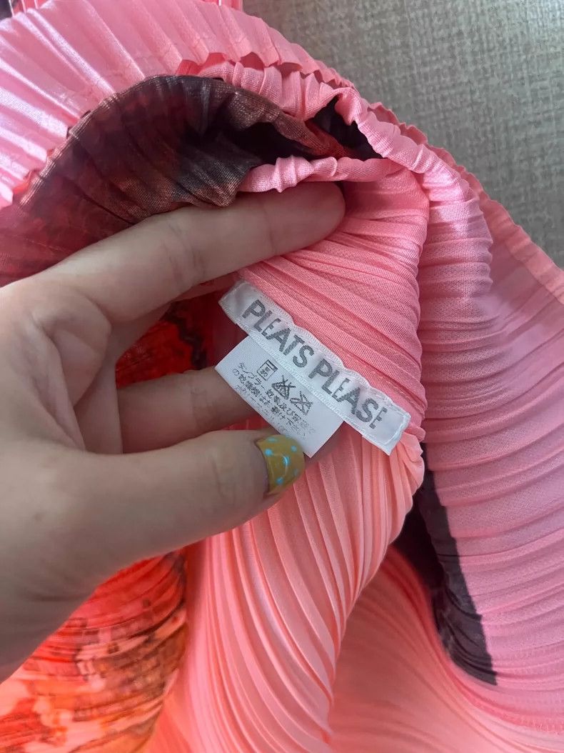 Issey Miyake Issey Miyake size:3 Pink ice cream pleated vest Size S / US 4 / IT 40 - 2 Thumbnail