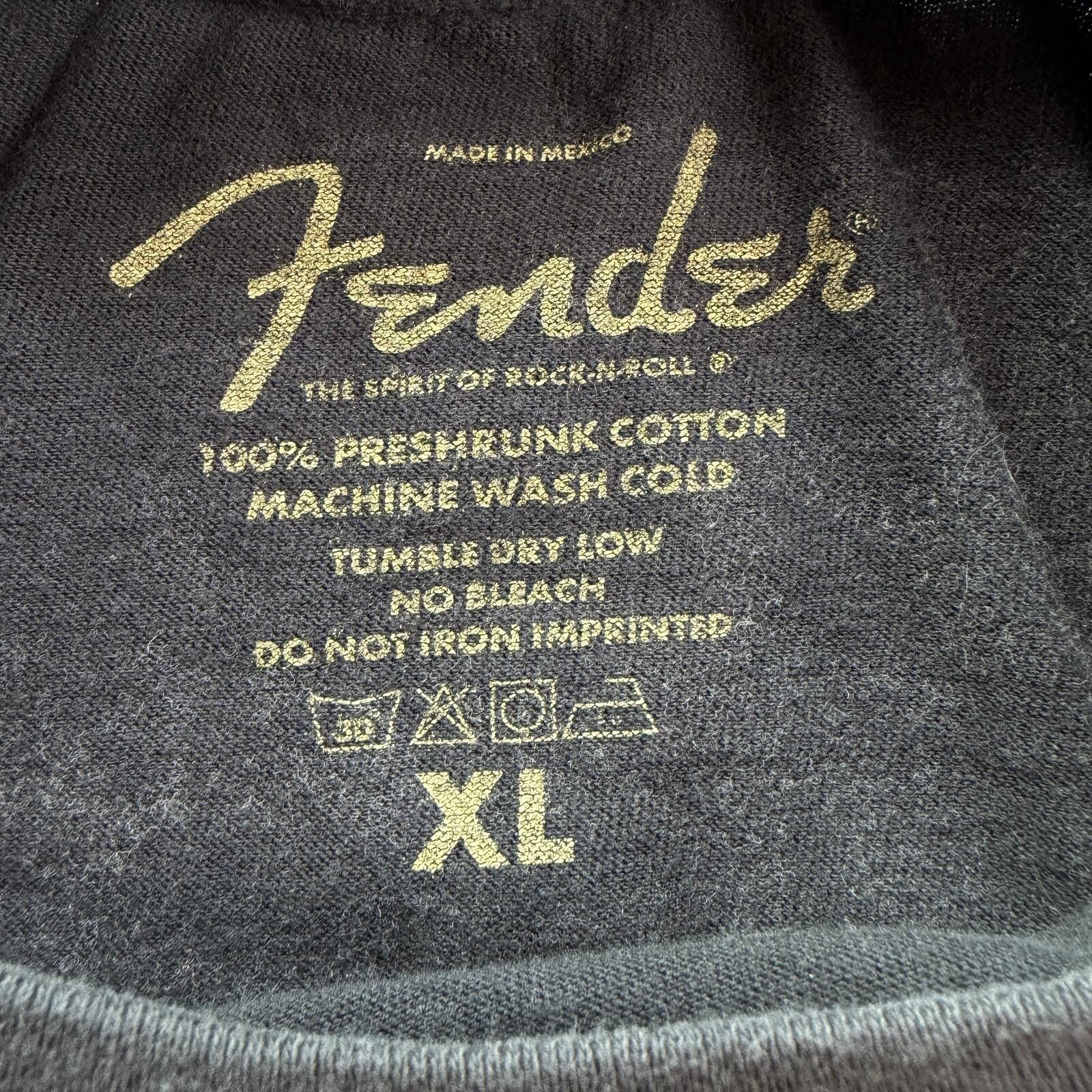 Fender Fender Custom Shop Guitar T Shirt Black Grunge Rock Band Tee Size US XL / EU 56 / 4 - 4 Thumbnail