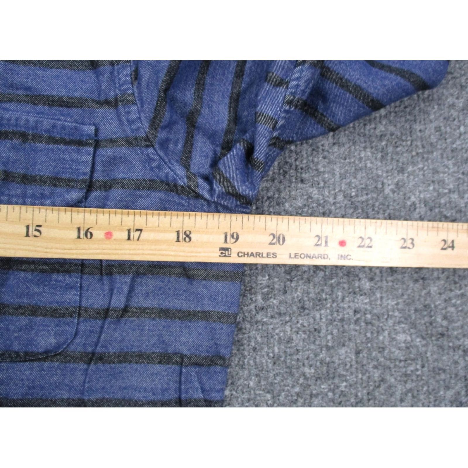 Taylor Stitch Taylor Stitch Shirt Men 38 M Blue Black Striped Hiking Outdoors Workwear Button-Up Collared Knit Cotton Casual, Business, Travel, Workwear Mens Size US M / EU 48-50 / 2 - 5 Thumbnail