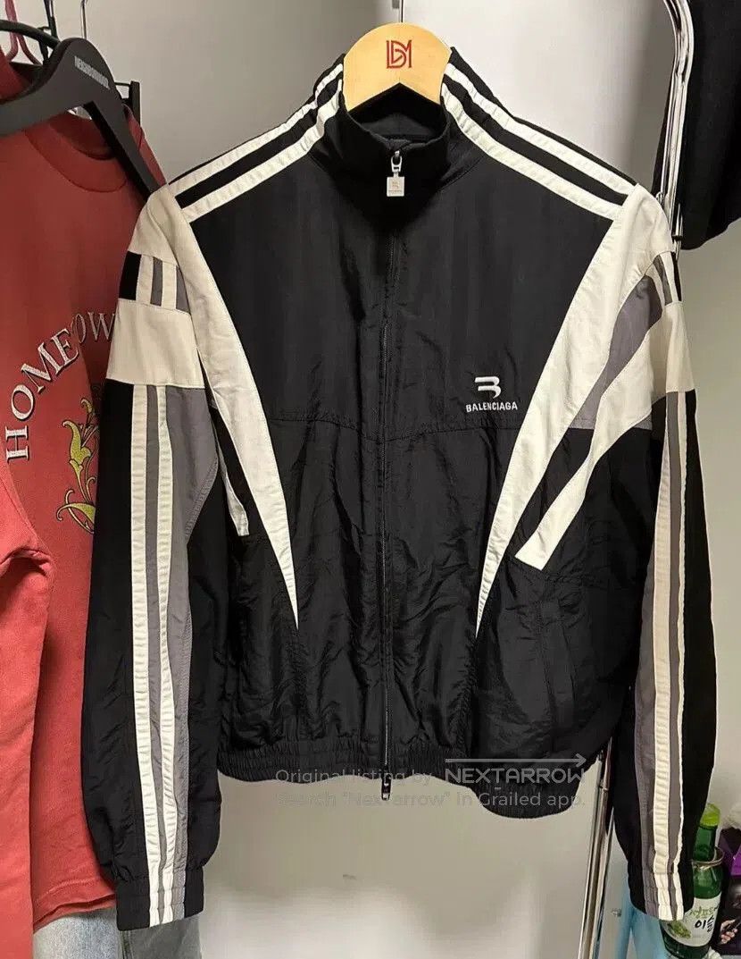 Balenciaga Balenciaga Black Striped Sporty Jacket. Size US M / EU 48-50 / 2 - 1 Thumbnail