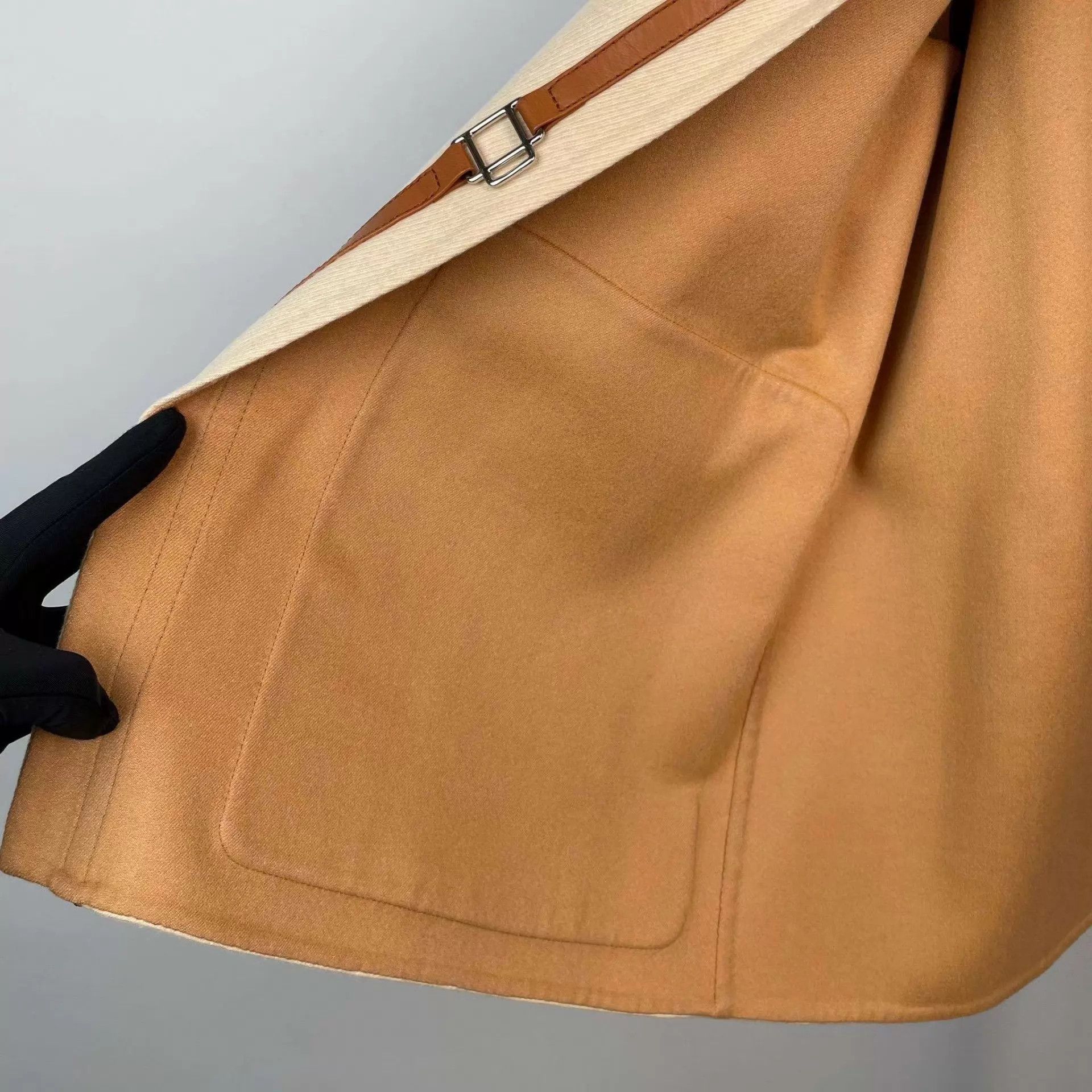 Hermes Hermès Cashmere Cloak 34 Beige 97 New Size XS / US 0-2 / IT 36-38 - 7 Thumbnail