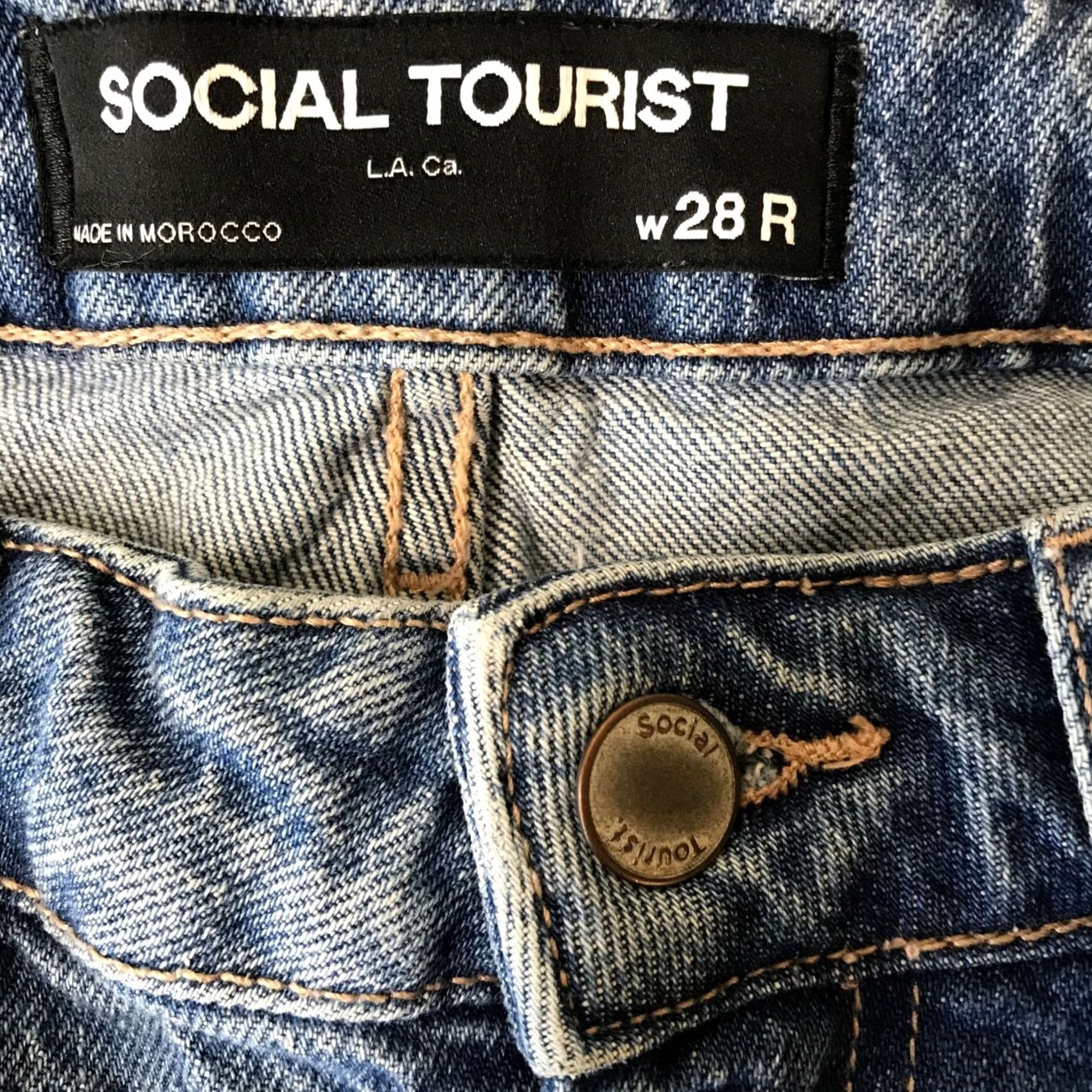 Vintage SOCIAL TOURIST Women's Blue Denim Straight Jeans 28R Size 28" / US 6 / IT 42 - 5 Thumbnail