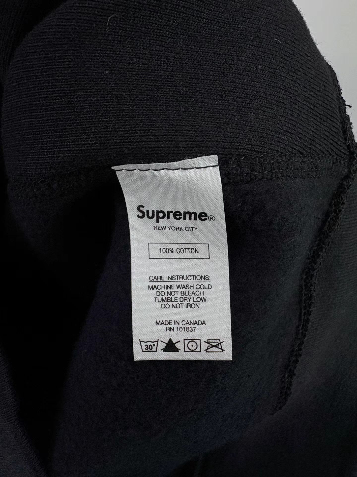 Supreme SUPREME Barricade Print Hoodie Size US L / EU 52-54 / 3 - 4 Thumbnail