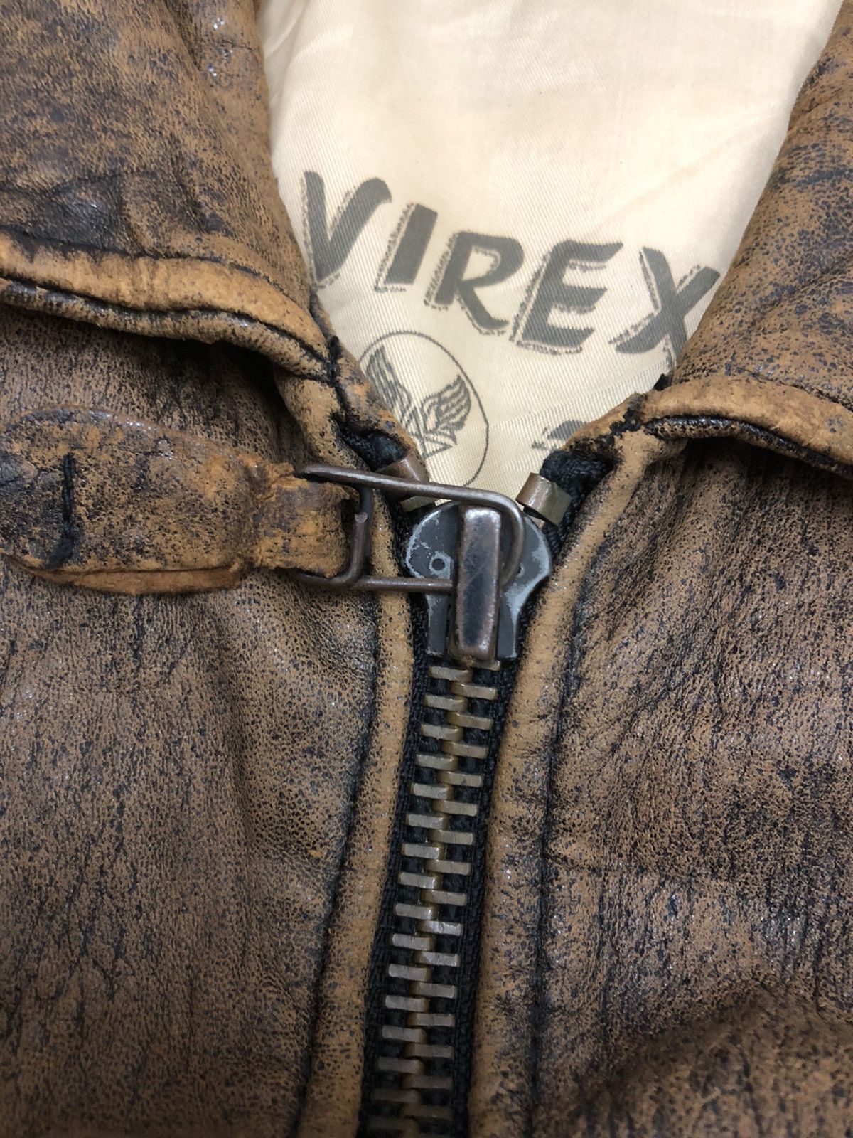 Avirex AVIREX 1980s Vintage Short Leather Bomber Flight JacketBrown Size US M / EU 48-50 / 2 - 9 Thumbnail