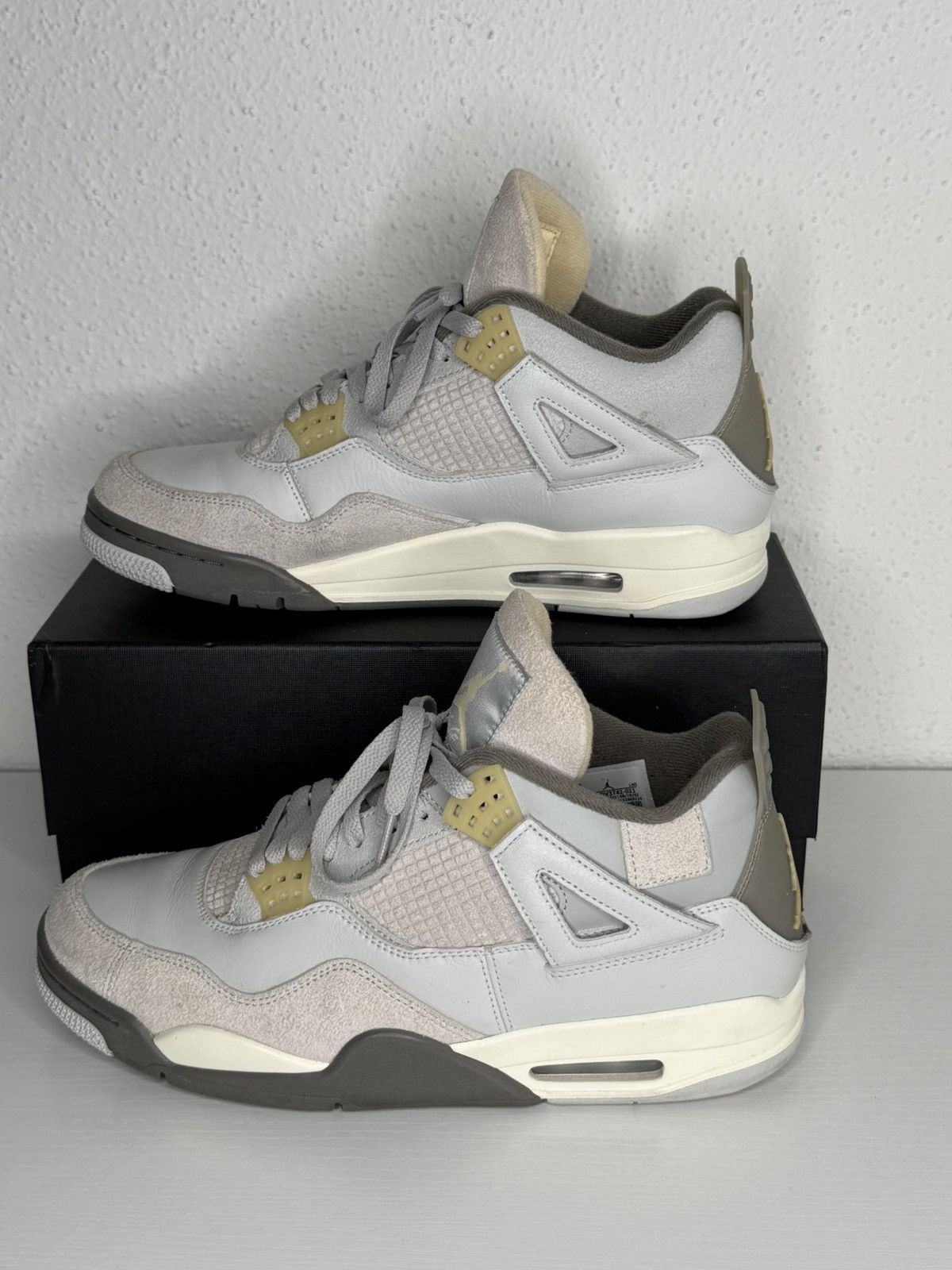Nike Jordan 4 Retro SE Craft Photon Dust Size US 11 / EU 44 - 7 Thumbnail