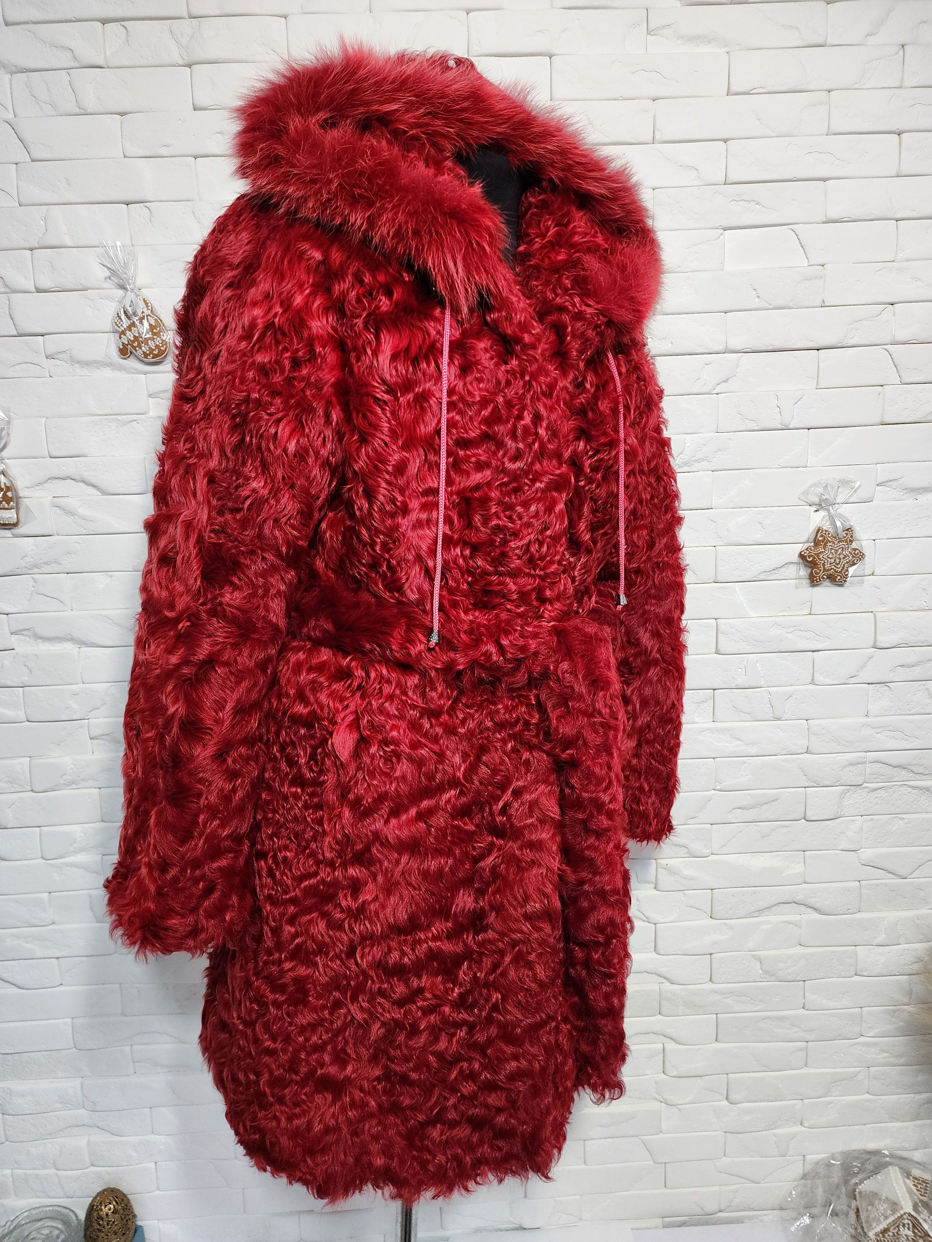 Uniqlo Stylish Women's Fur Coat. Warm Burgundy Hooded Coat. Size L / US 10 / IT 46 - 3 Thumbnail