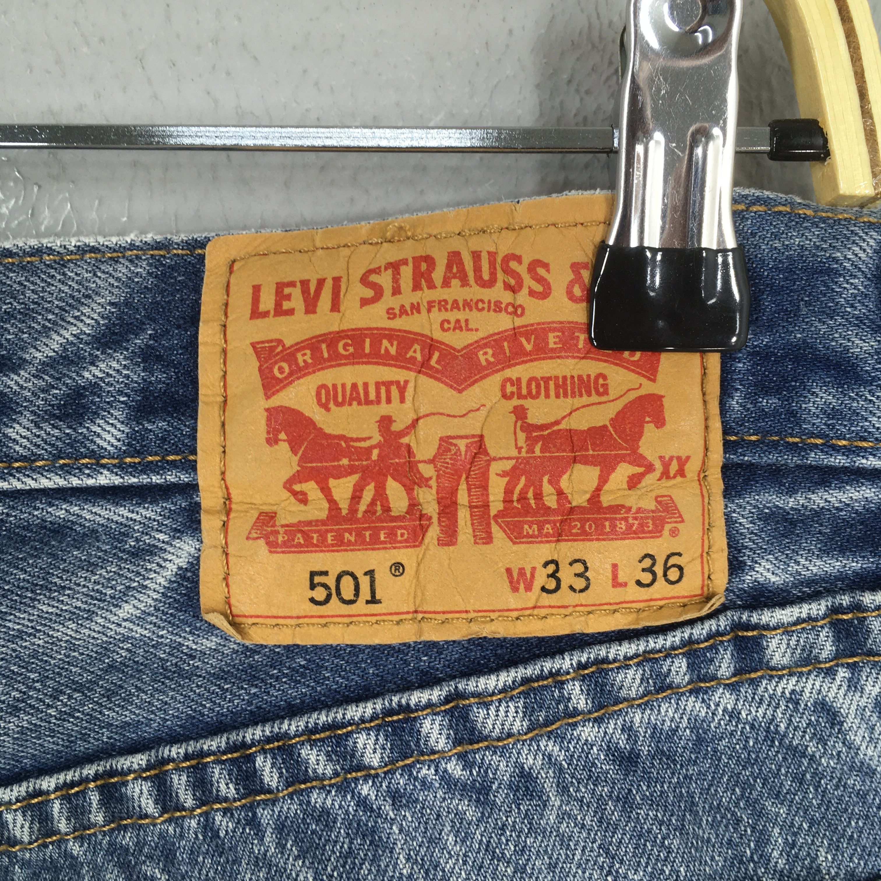 Levi's Size 31x32 Vintage 90s Levi's 501 Faded Dirty Jeans S652 Size US 31 - 10 Thumbnail