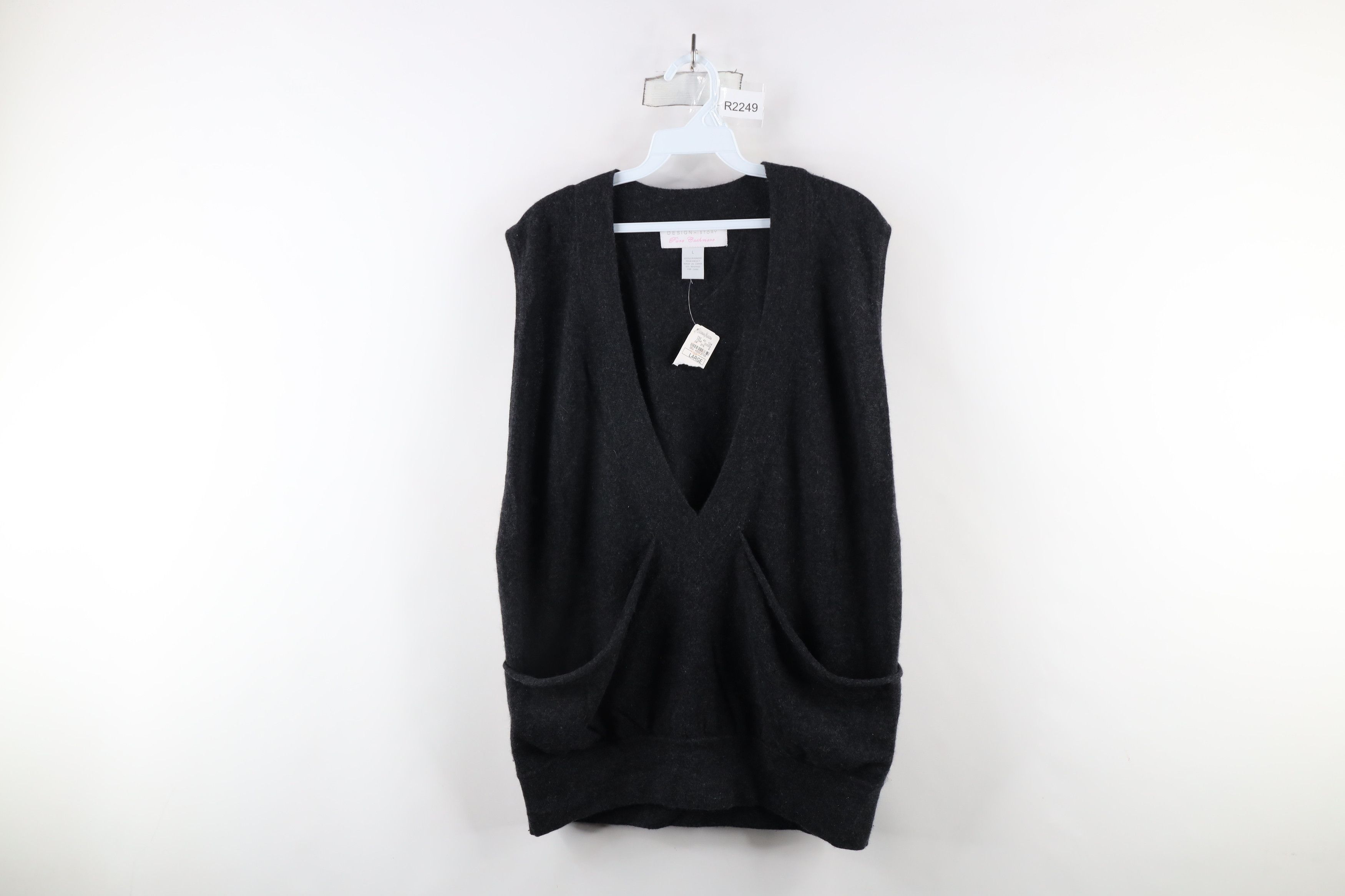 Vintage New w Defects Vintage Streetwear Knit Pocket Sweater Vest Size L / US 10 / IT 46 - 1 Thumbnail