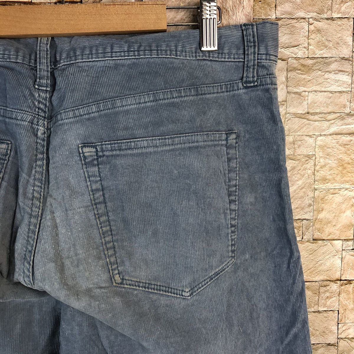 Uniqlo Uniqlo japan vintage Blue Conduroy Pants #A1130 Size US 35 - 17 Thumbnail