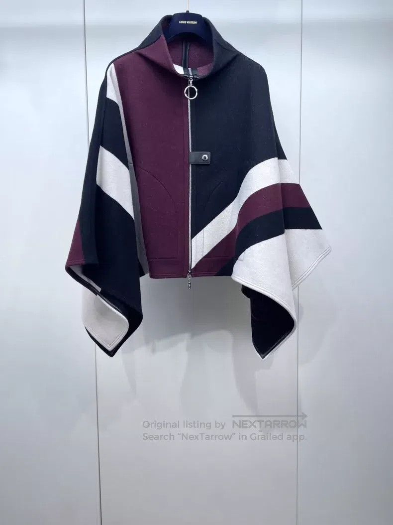Louis Vuitton Color-block double-faced cashmere Cape