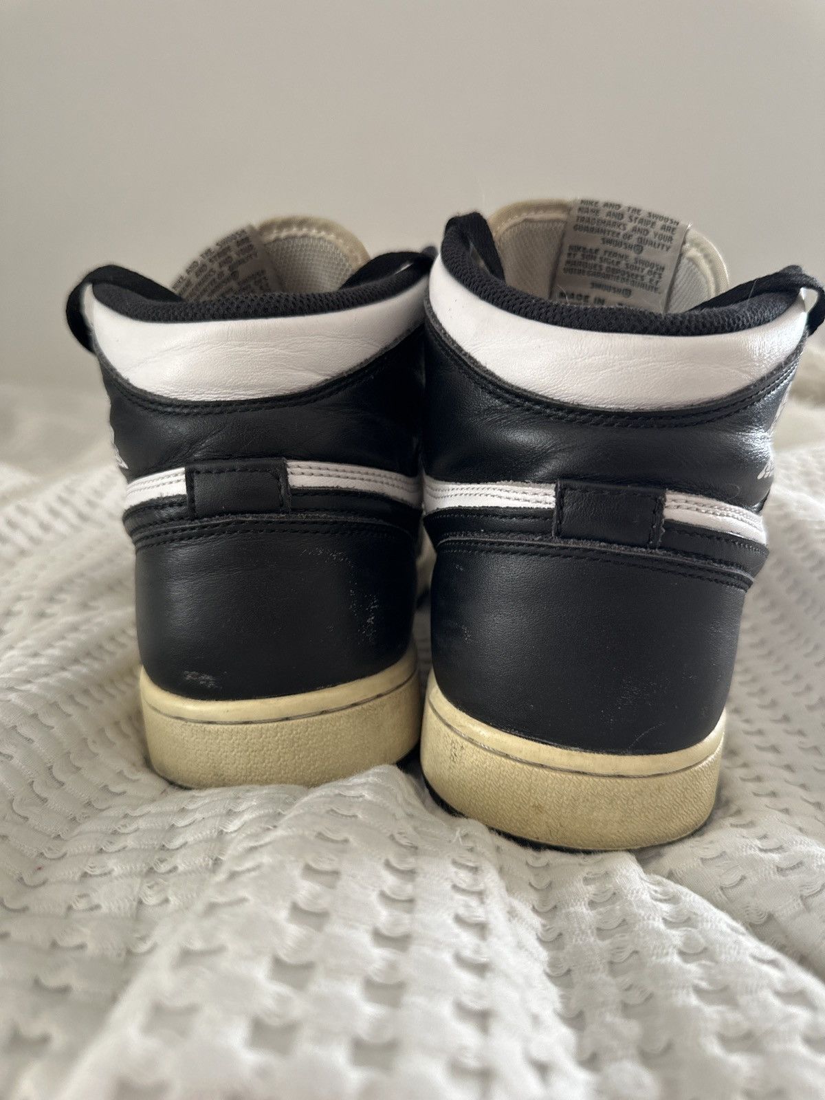 Jordan Brand × Nike Jordan 1 Black White 2014 Size US 9.5 / EU 42-43 - 7 Thumbnail