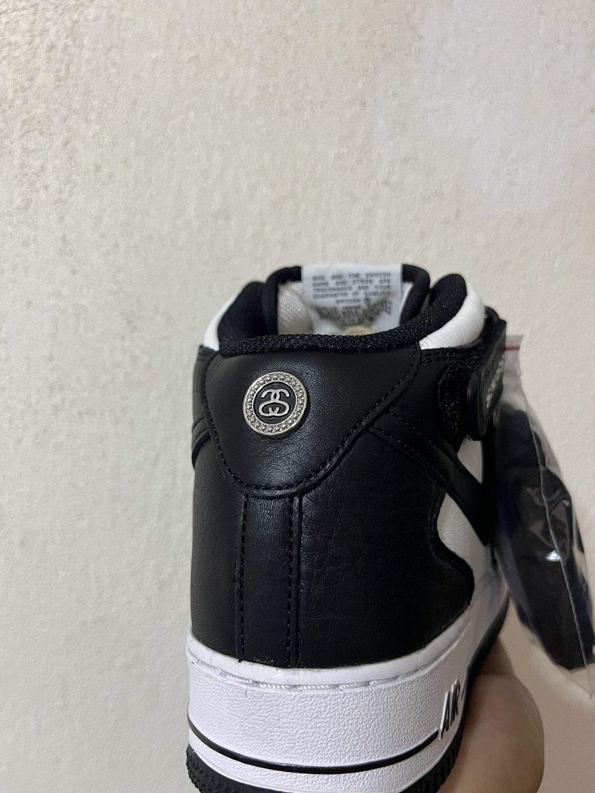 Nike Air Force 1 Mid x Stüssy