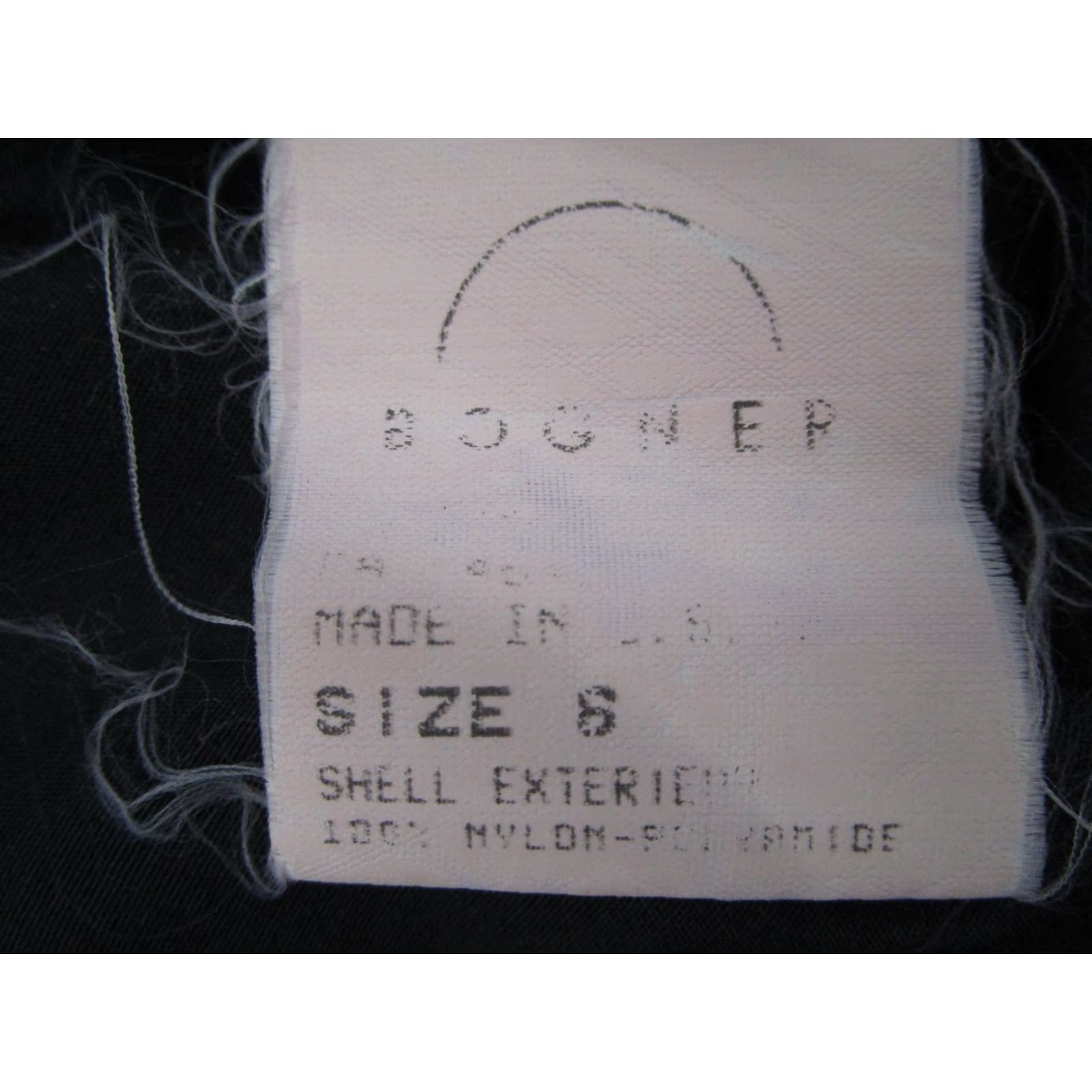 Bogner VINTAGE Bogner Jacket Women 6 Red Full Zip Hooded Layerlite Embroidered Ski USA Size M / US 6-8 / IT 42-44 - 4 Thumbnail