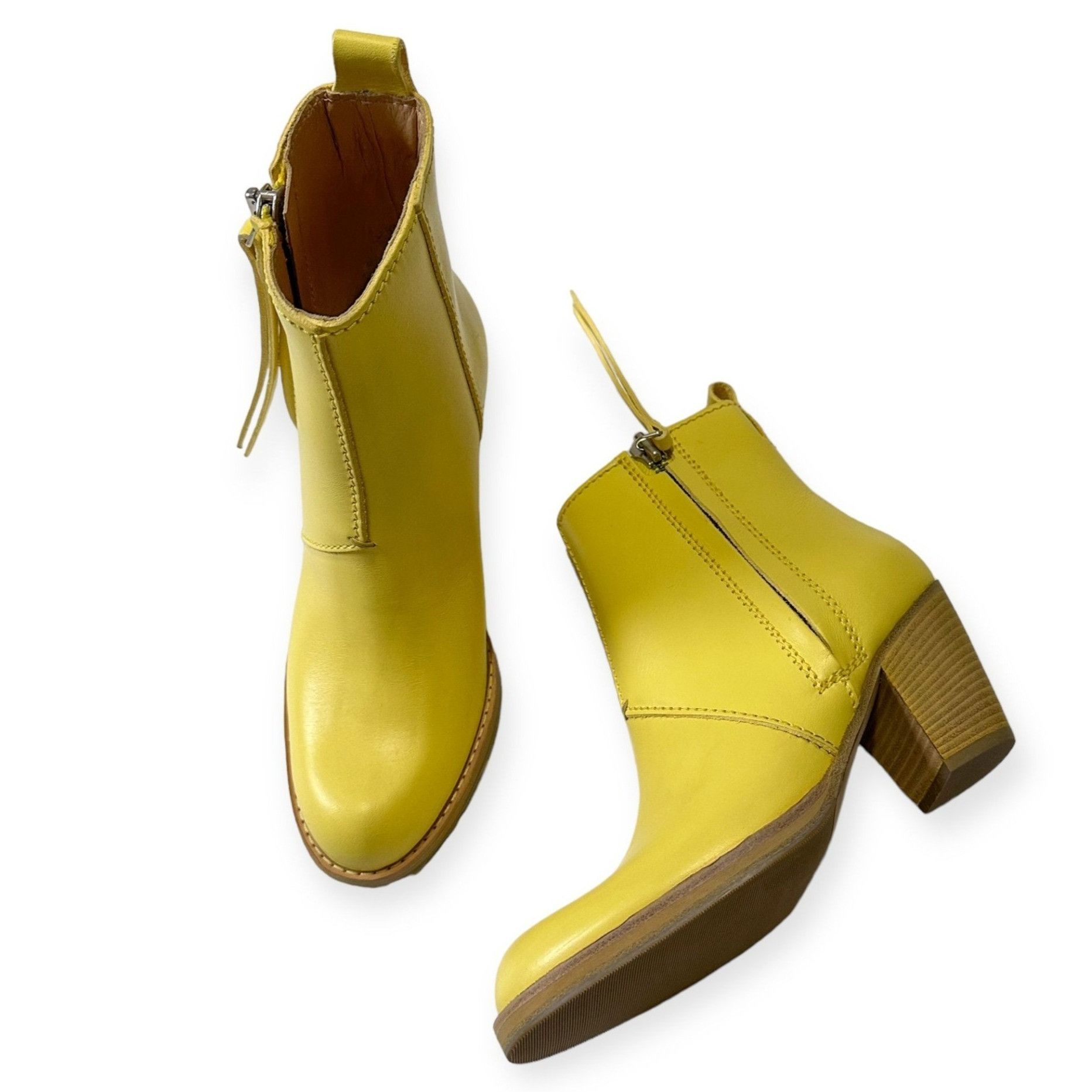 Acne Studios New in Box Acne Studios The Pistol Ankle Boots in Yellow Le Size US 7 / IT 37 - 3 Thumbnail