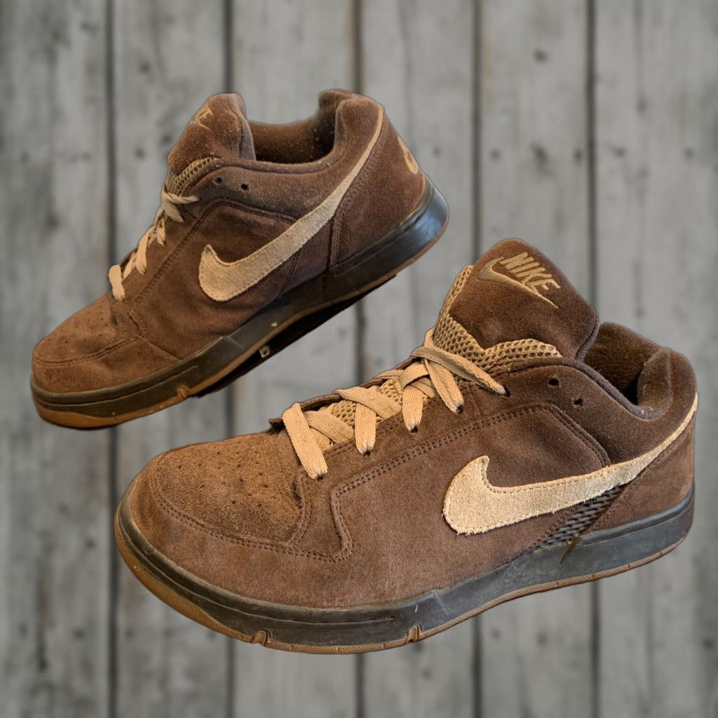 Nike Nike Dunk Low Mens Size 9 Brown Leather Sneaker 2007 Air Swoosh Size US 9 / EU 42 - 1 Thumbnail
