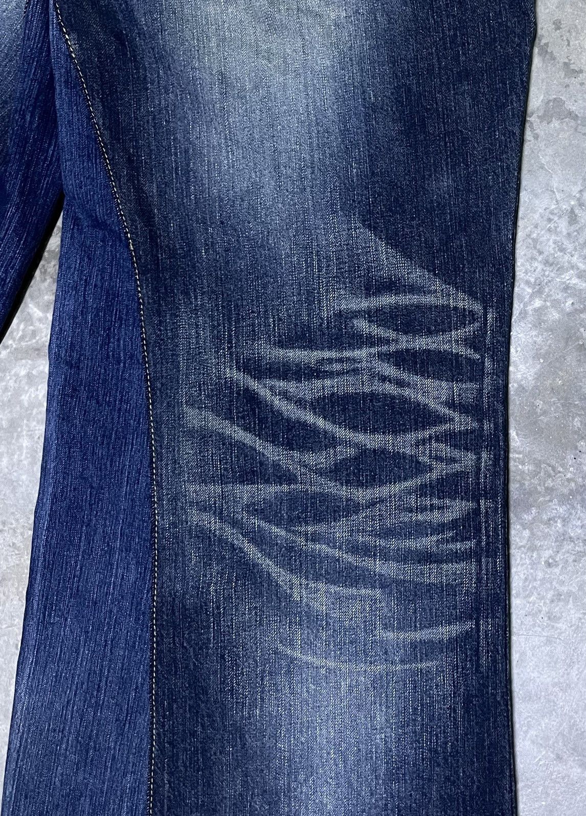 Edwin × Japanese Brand × Vintage Flare Jeans Japan Edwin Lightning Wash Bellbottom Size US 30 / EU 46 - 13 Thumbnail
