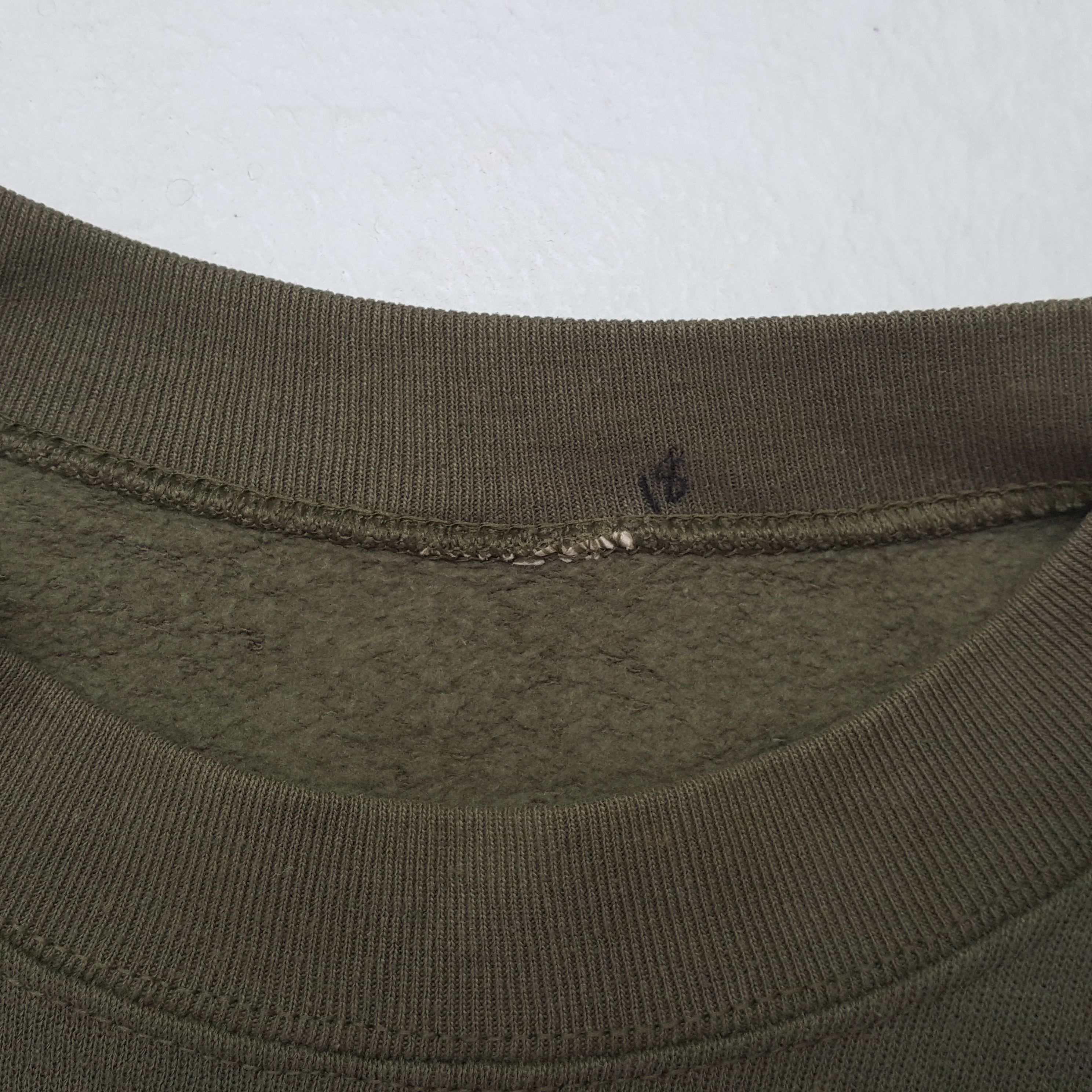 Vintage USMC Marine Corps Green Sweatshirt RR9 Size US M / EU 48-50 / 2 - 4 Thumbnail