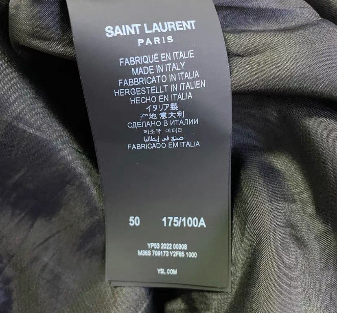 Saint Laurent Paris Saint Laurent Paris Saint Laurent Velvet Overcoat 22FW-250 Size US M / EU 48-50 / 2 - 4 Thumbnail
