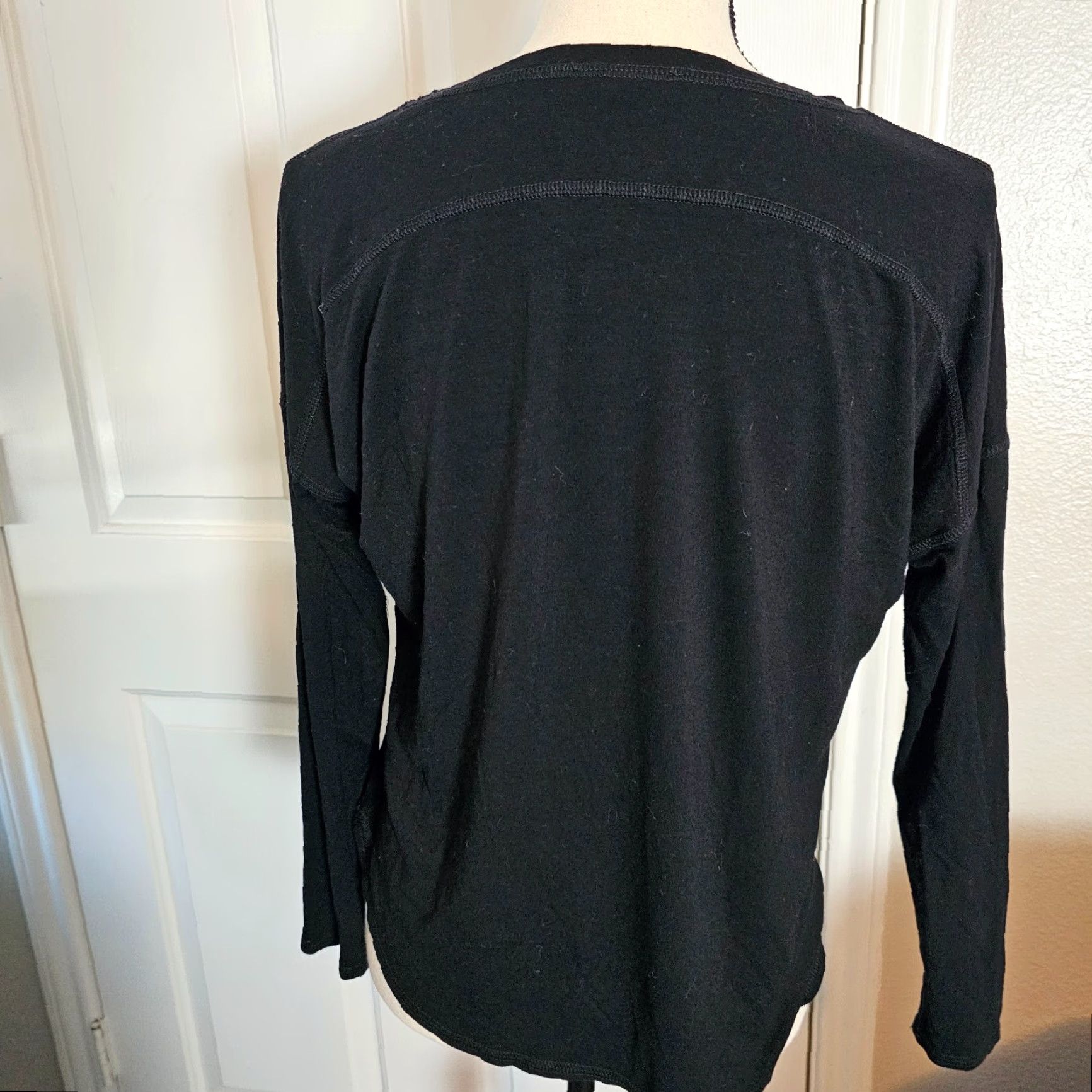Eileen Fisher Eileen Fisher Petite Black Blouse Bateau Neck Top Sz S Pullover Long Sleeve Size S / US 4 / IT 40 - 3 Thumbnail