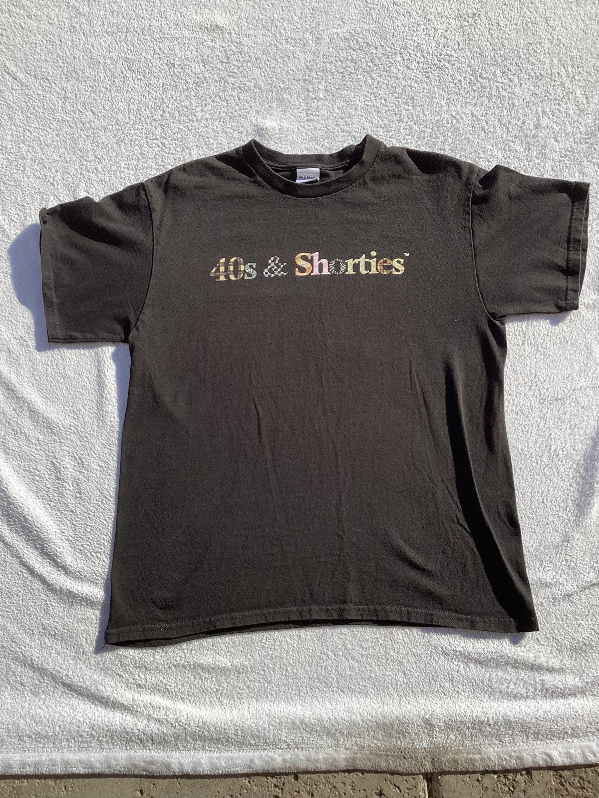 40's & Shorties Vintage Y2K 40s and shorties Burberry/Gucci print logo Tee Size US L / EU 52-54 / 3 - 1 Thumbnail