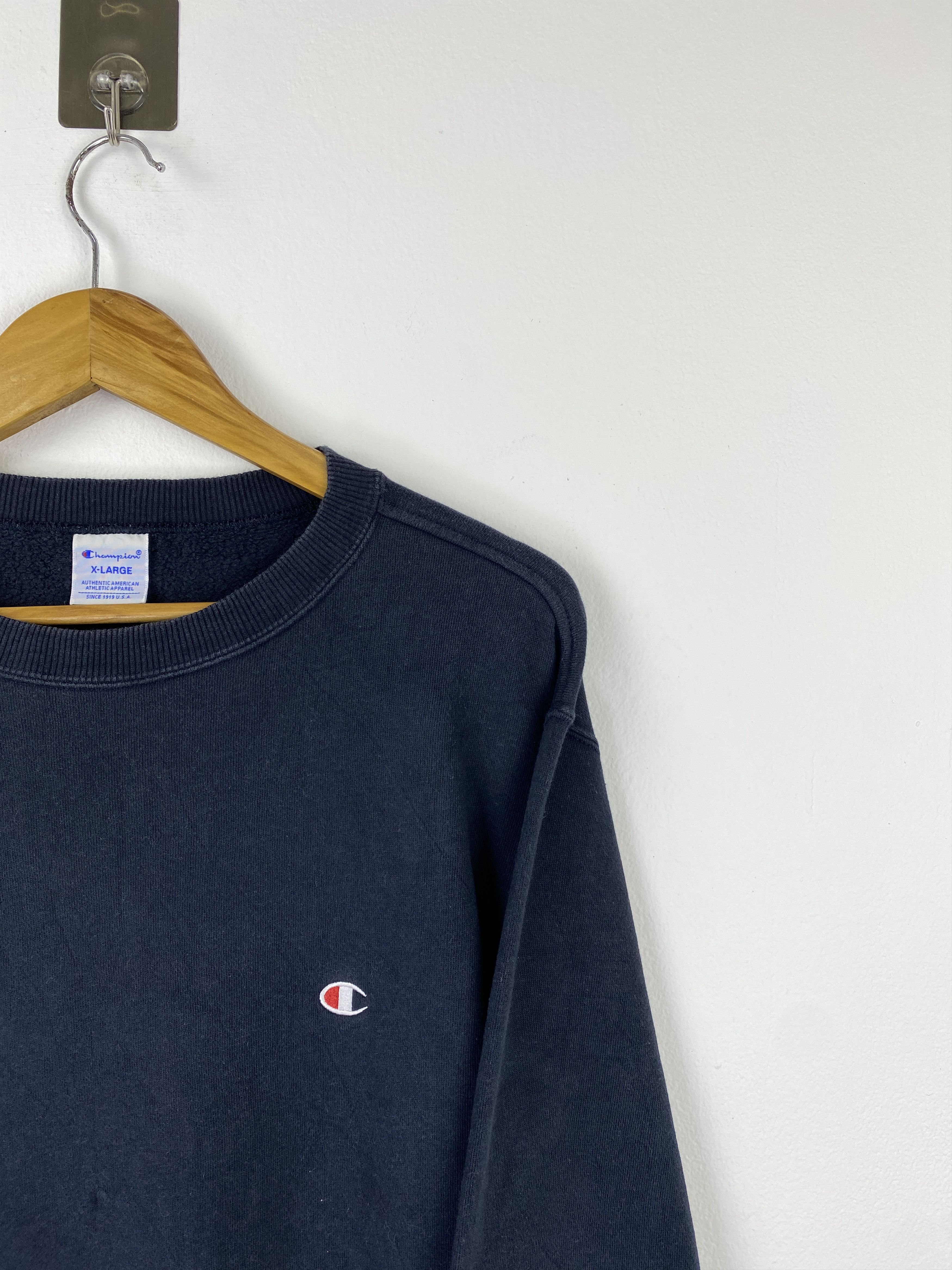 Champion Vintage Champion Plain Pullover Crewneck Sweatshirt SH0433 Size US XL / EU 56 / 4 - 8 Thumbnail
