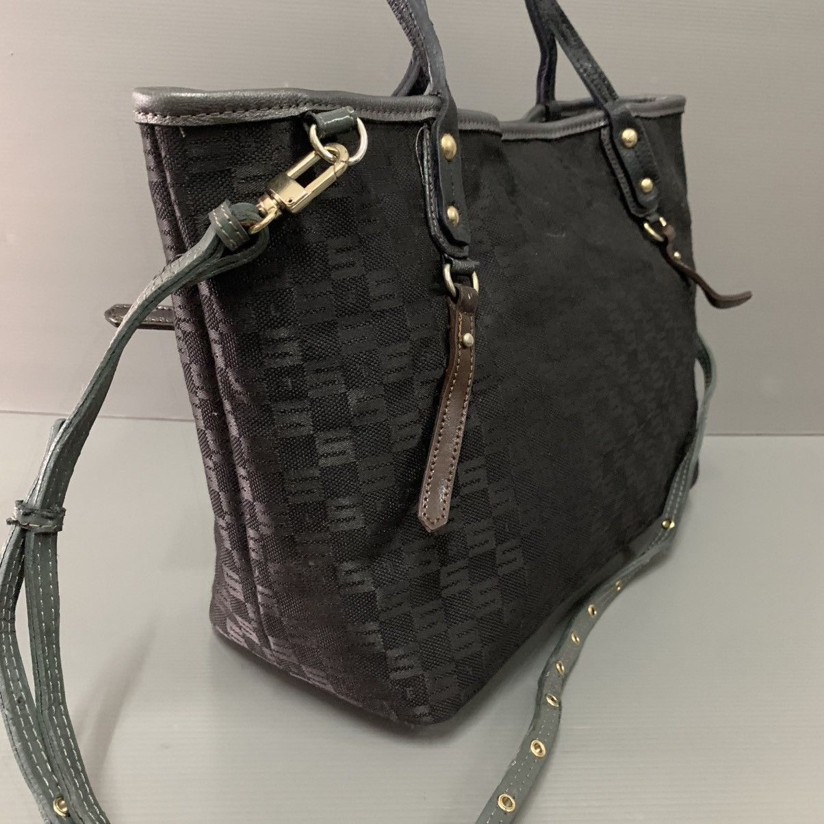 Sisley 💥‼️FAST SALE‼️💥Authentic Sisley Small Tote Bag Size ONE SIZE - 3 Thumbnail
