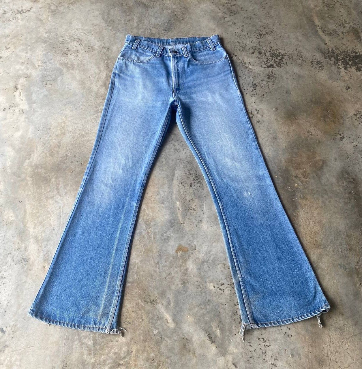Levi's Vintage Clothing RARE 1970S LEVIS 646 ORANGE TAG FLARED BLUE WASH FRAYED HEM Size US 30 / EU 46 - 2 Thumbnail