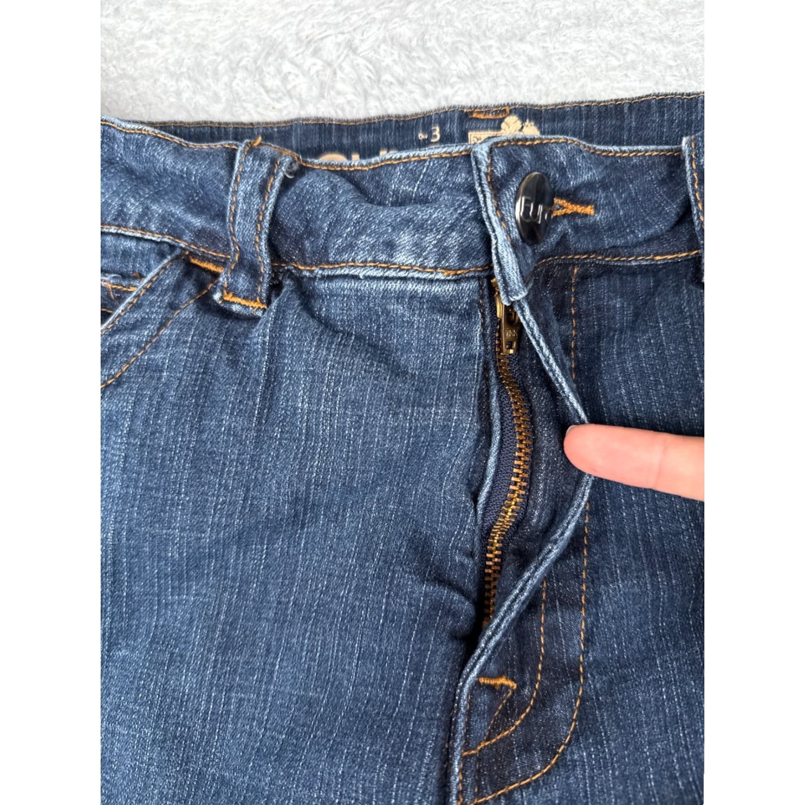 Vintage Euro Jeans Women Jeans 12 Blue Denim Crop Capri Tummy Control Cotton Blend Stretch 21" Regular 5-Pocket Blue Euro Womens Capris Size 34" / US 12 / IT 48 - 5 Thumbnail