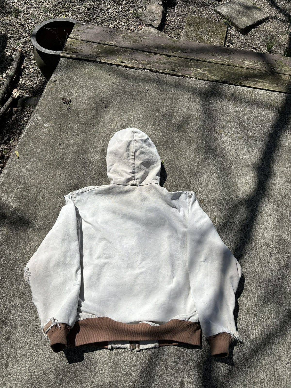 Carhartt × Vintage VINTAGE carhartt work jacket distressed thrashed sunfaded Size US S / EU 44-46 / 1 - 6 Thumbnail