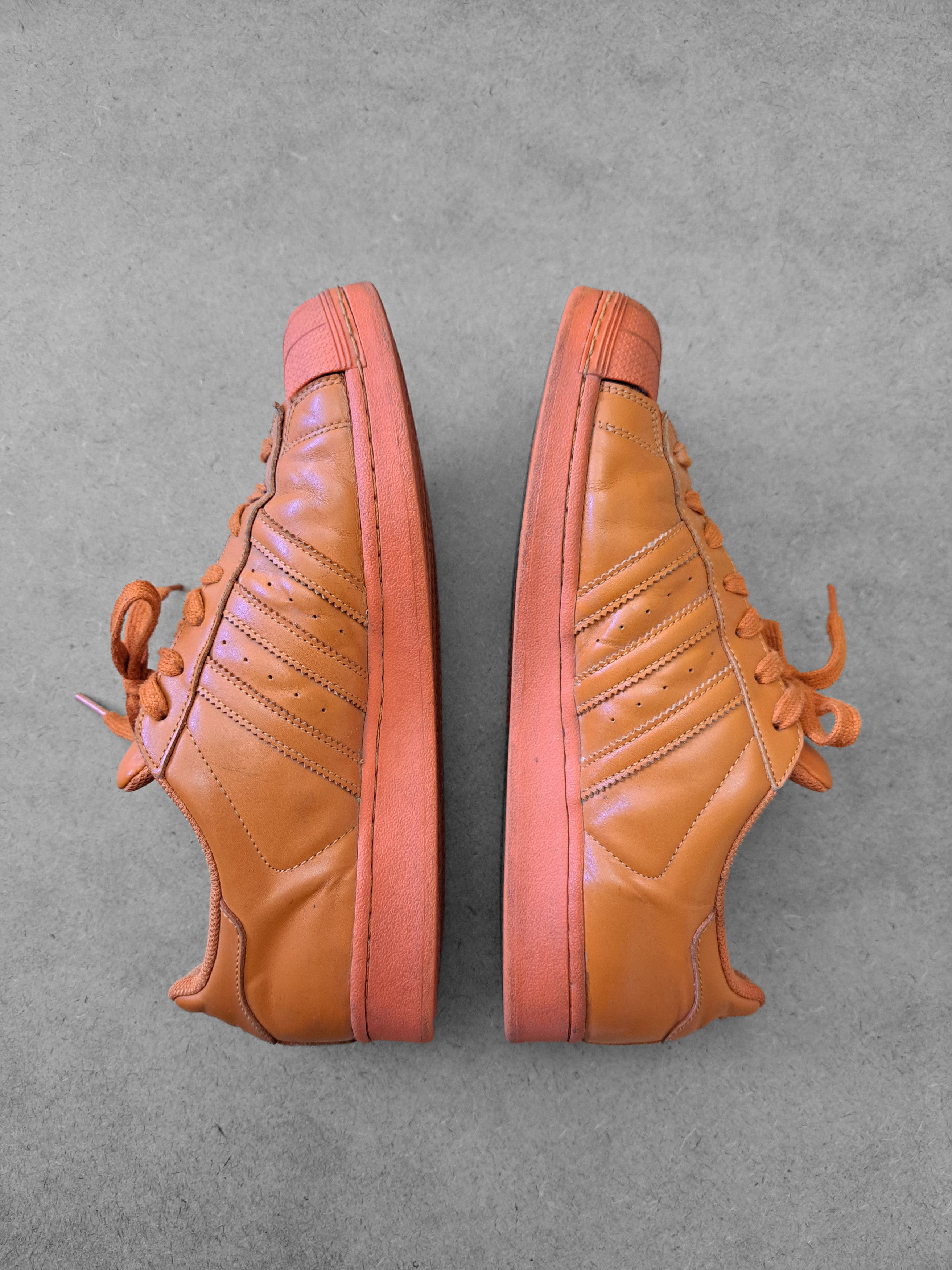 Adidas × Pharrell 2015 Adidas 'Superstar Supercolour' Size US 10.5 / EU 43-44 - 3 Thumbnail