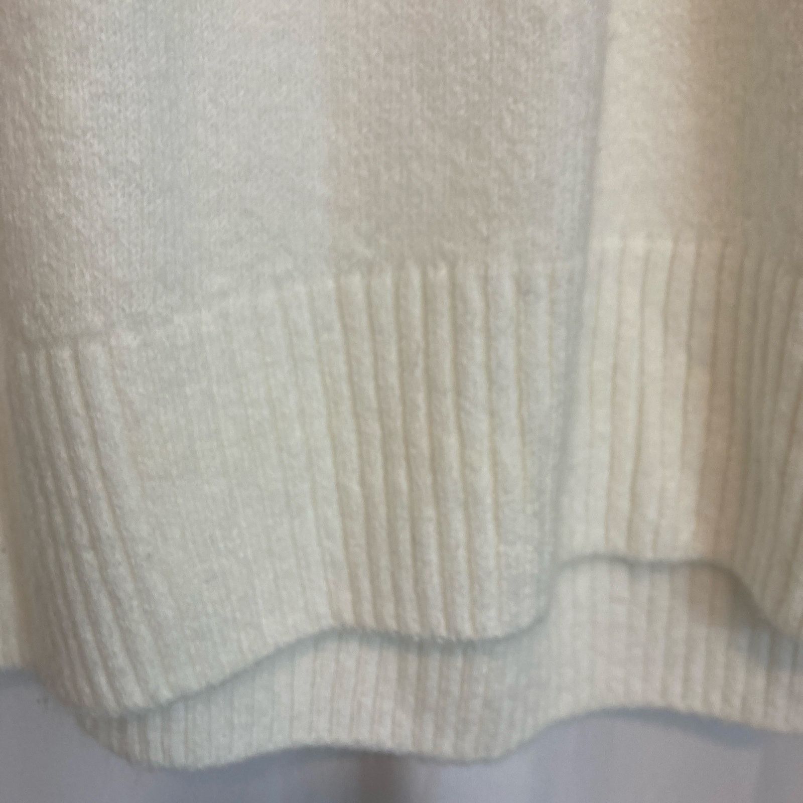 Vince Camuto Vince Camuto Ivory Fair Isle Cozy Winter Knit Sweater Size M / US 6-8 / IT 42-44 - 5 Thumbnail