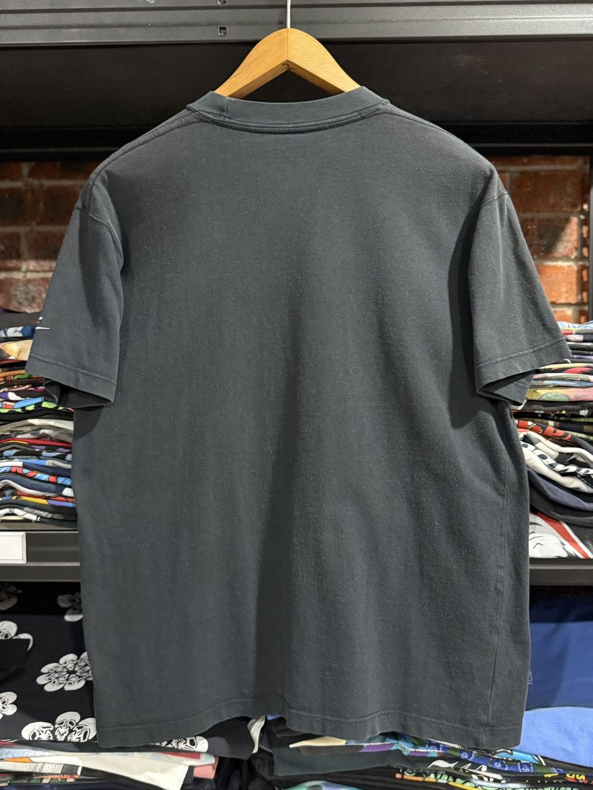 NBA × Nike × Vintage Vintage 90s Nike Air Jordan Be Legendary Faded Tee Size US M / EU 48-50 / 2 - 7 Thumbnail