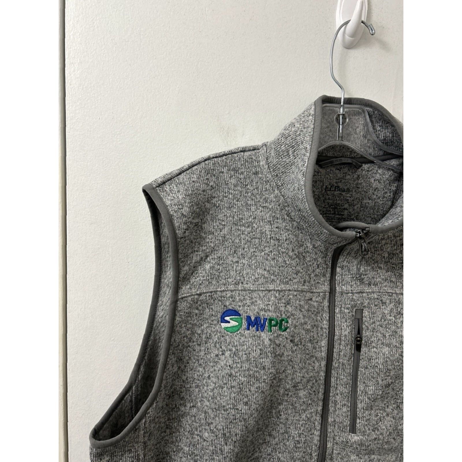 Vintage VINTAGE LL Bean Sweater Fleece Vest Mens XL Gray Slightly Fitted Full Zip Jacket 502209 Size US XL / EU 56 / 4 - 5 Thumbnail